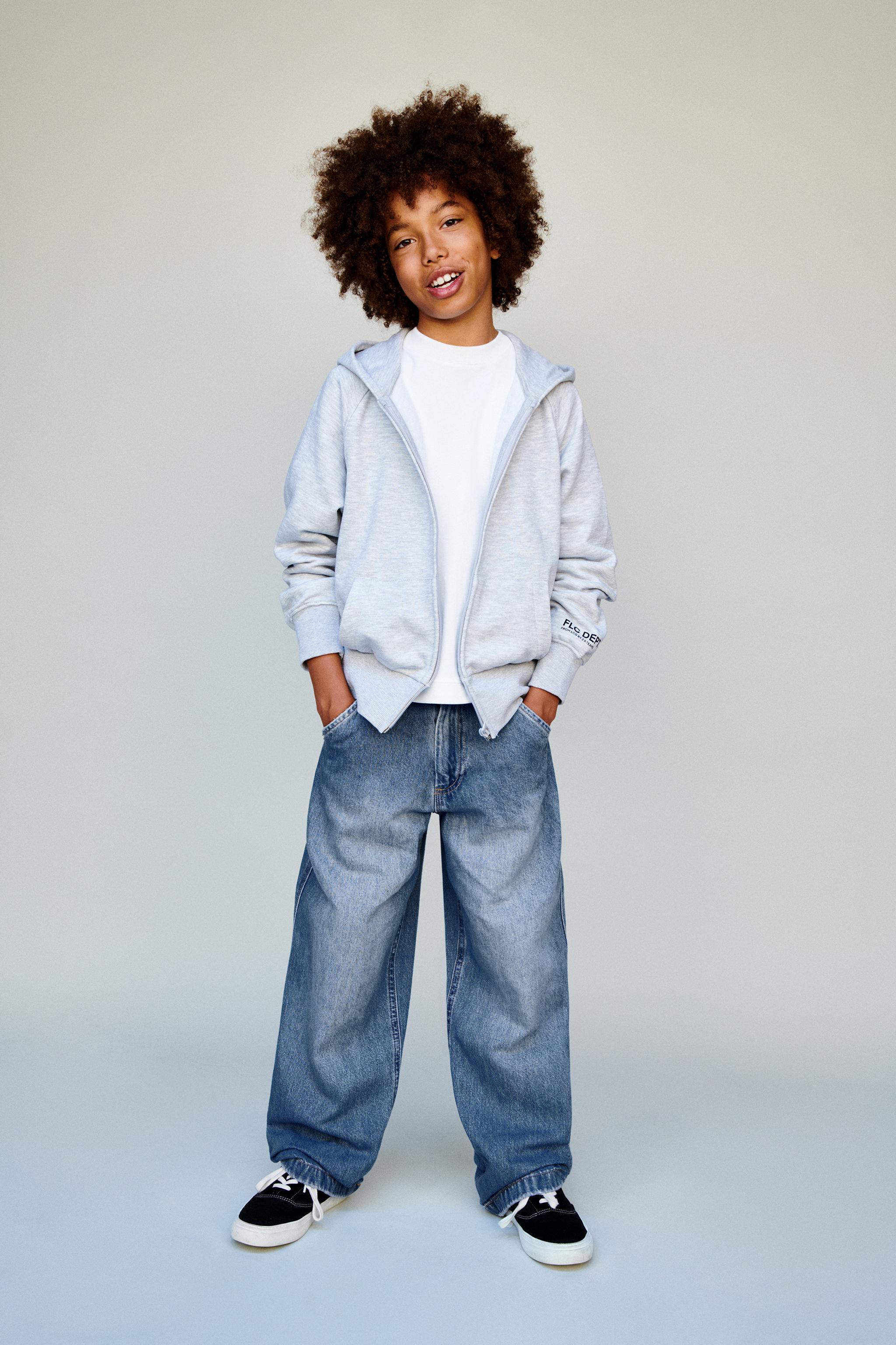 SKATER STRAIGHT LEG JEANS