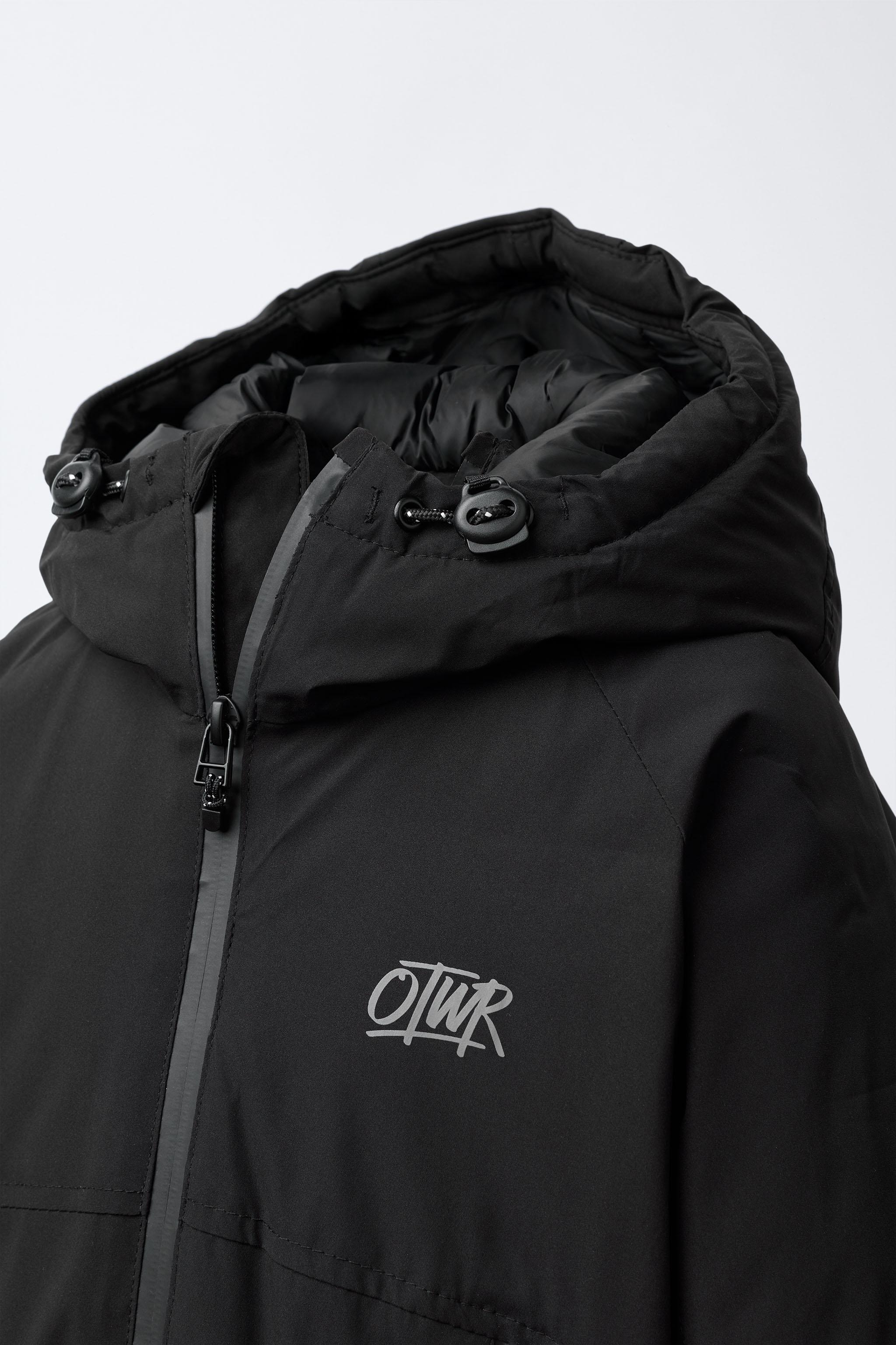 ZIPPERED PUFFER JACKET