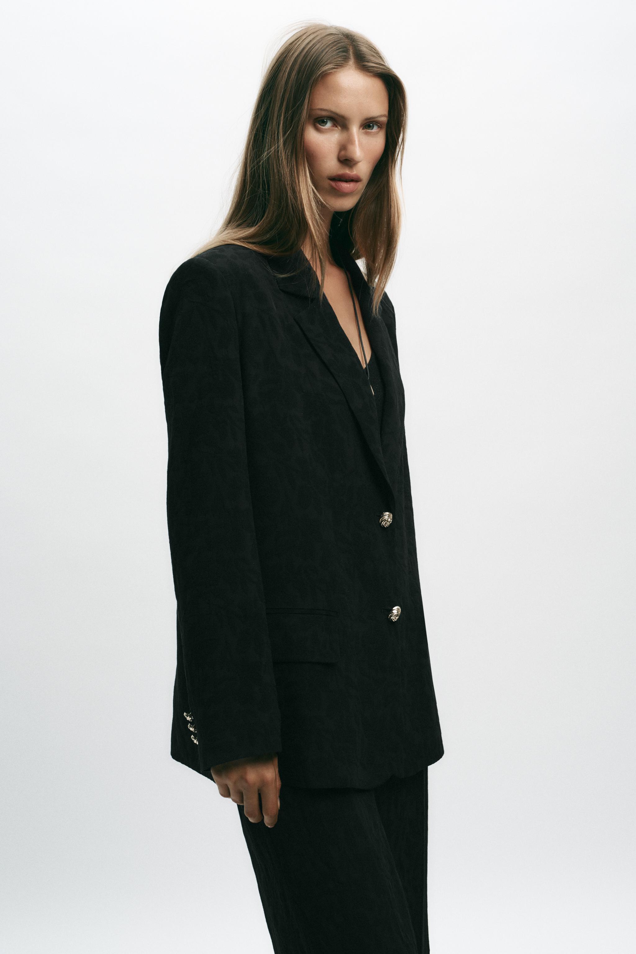OVERSIZED JACQUARD BLAZER WITH SHOULDER PADS