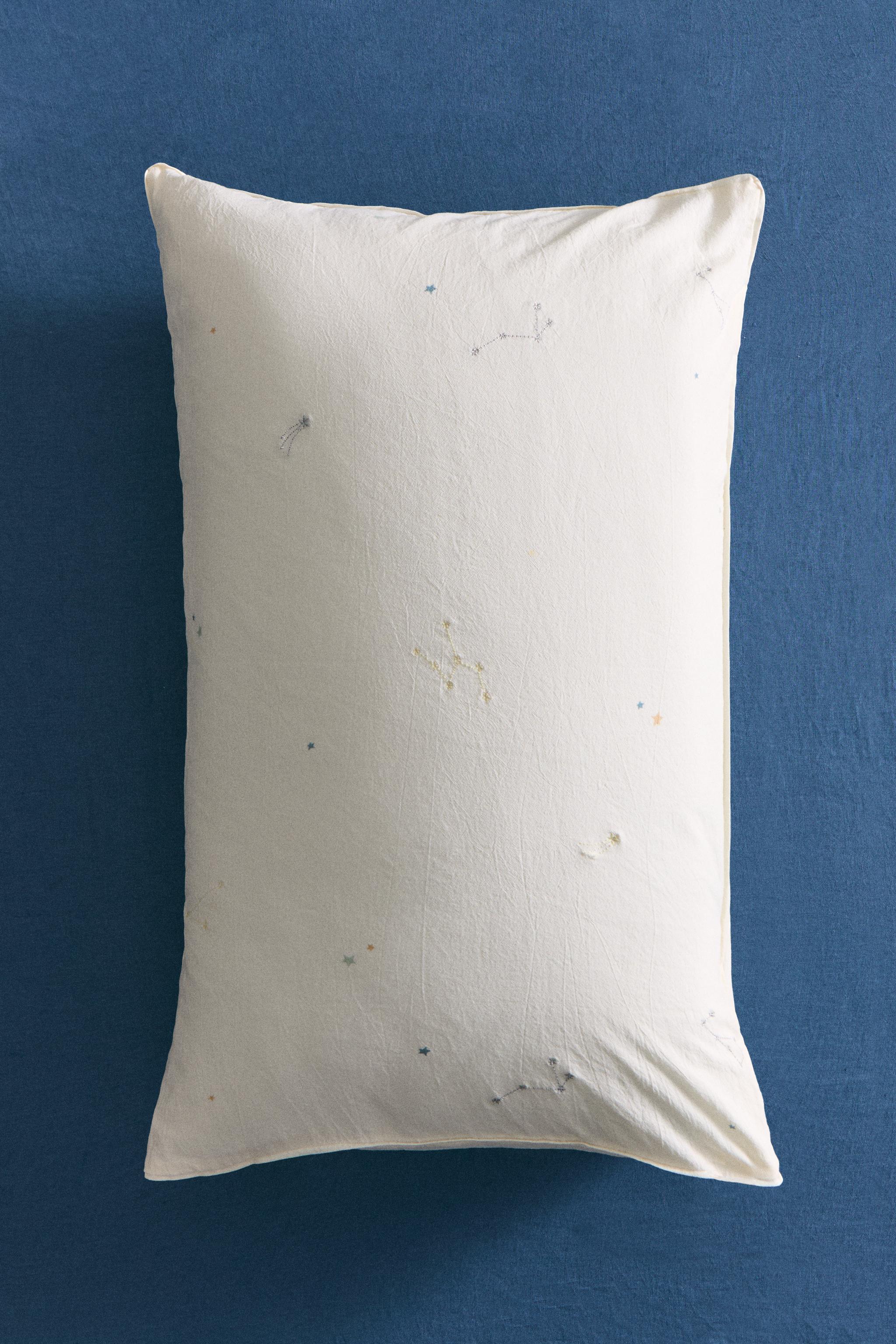 CHILDREN'S CONSTELLATION PILLOWCASE
