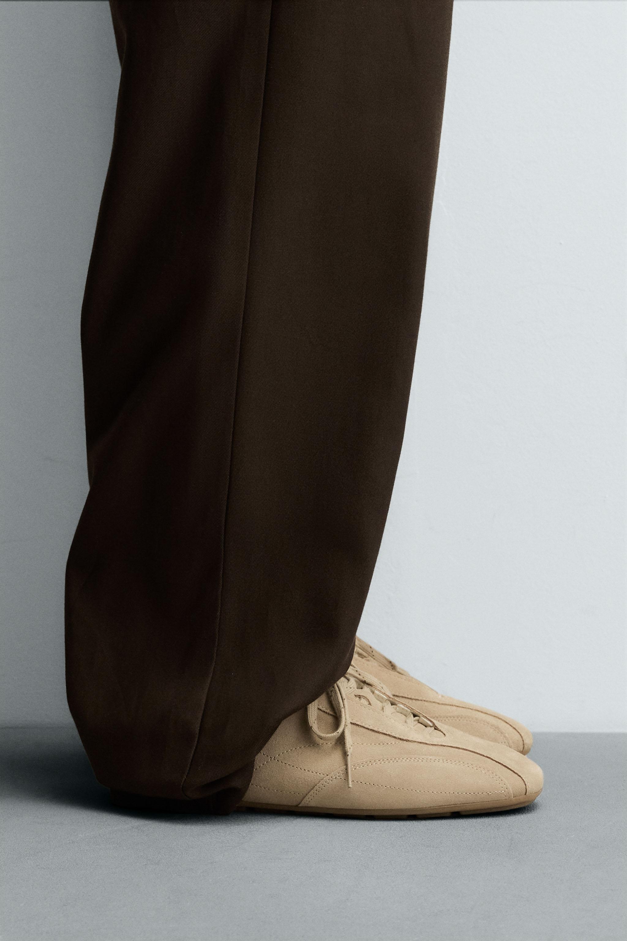 ULTRA-THIN SOLE LEATHER SNEAKERS