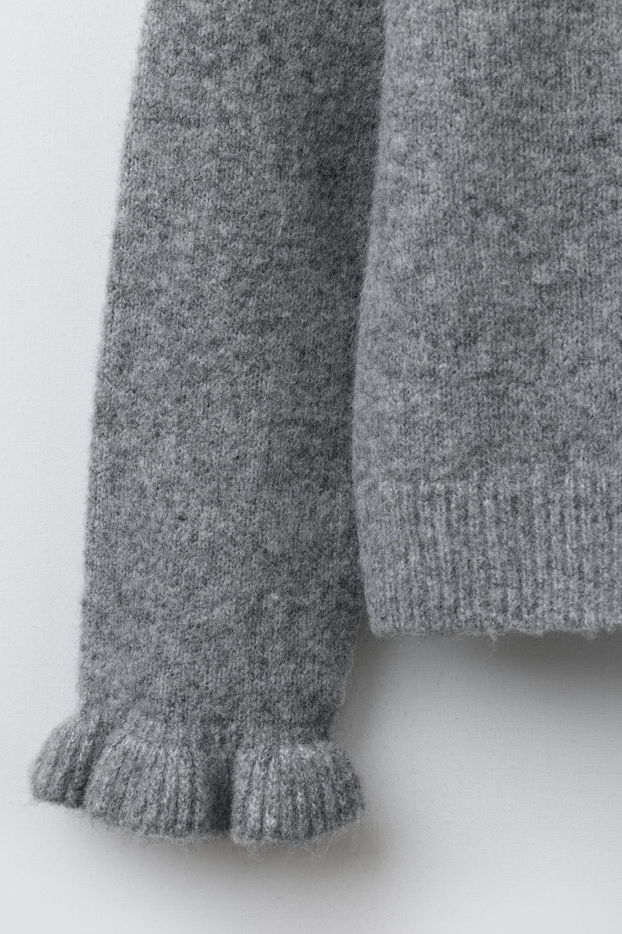 RUFFLED WOOL BLEND CARDIGAN