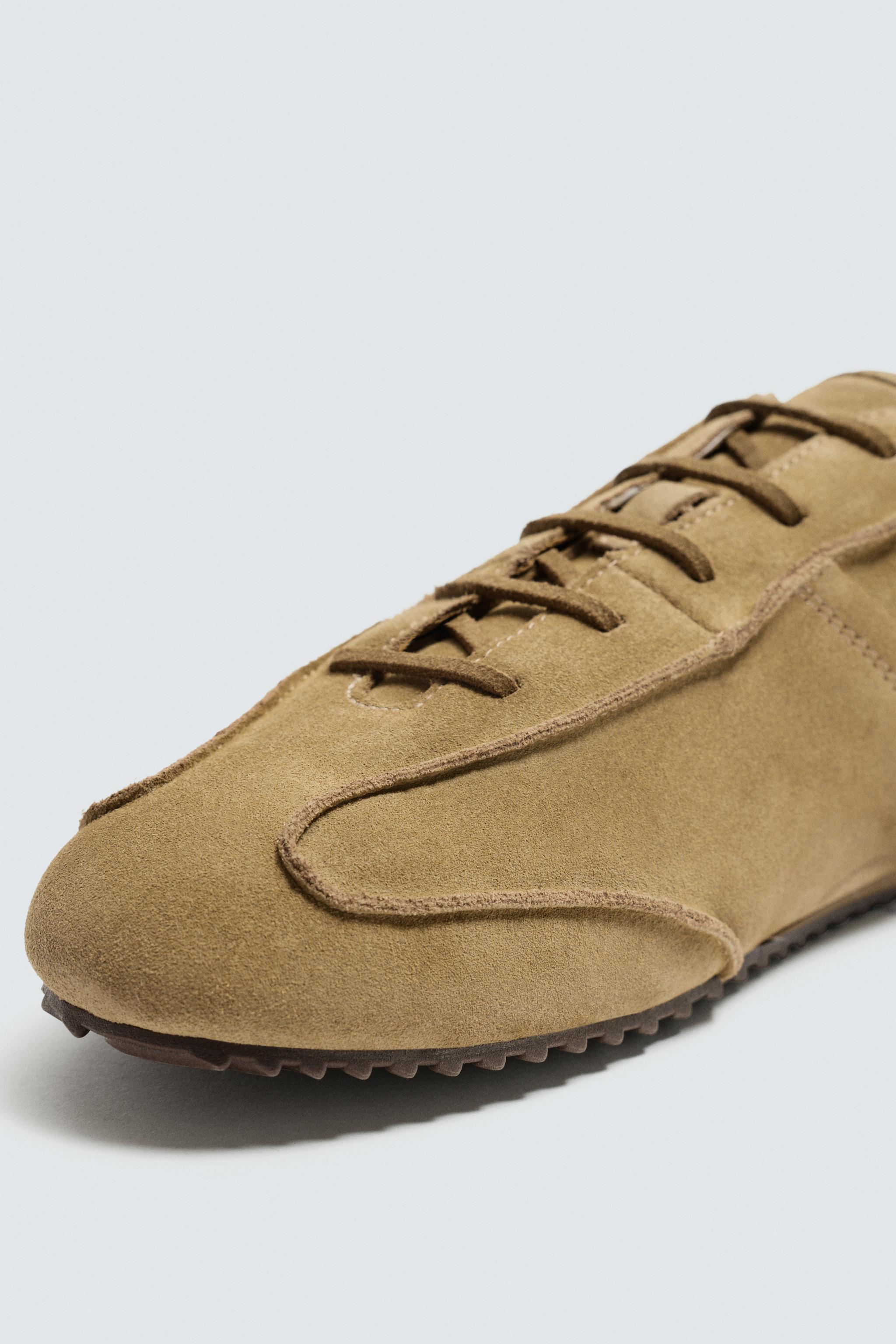 LIMITED EDITION LEATHER SNEAKERS