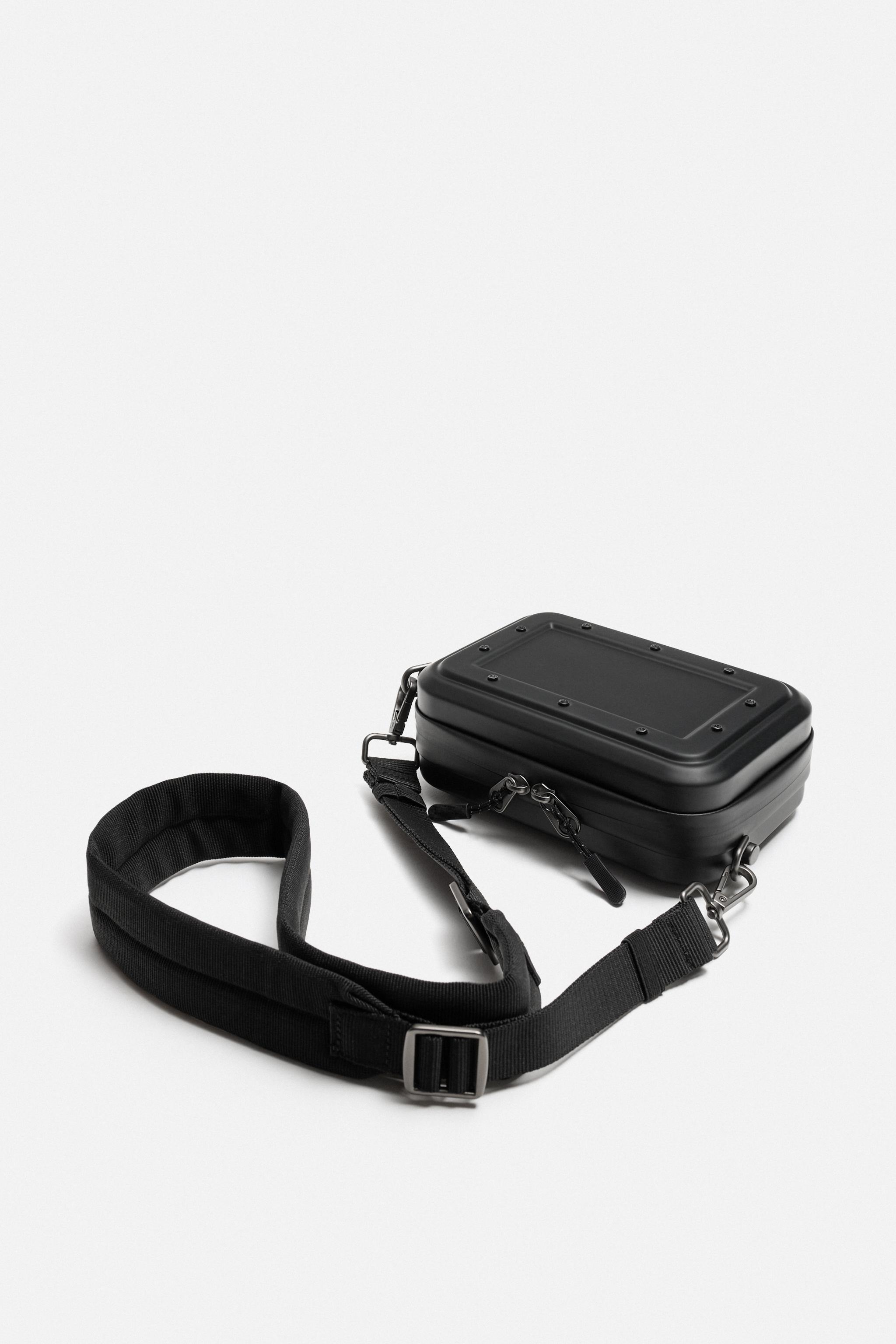 BOX CROSSBODY BAG