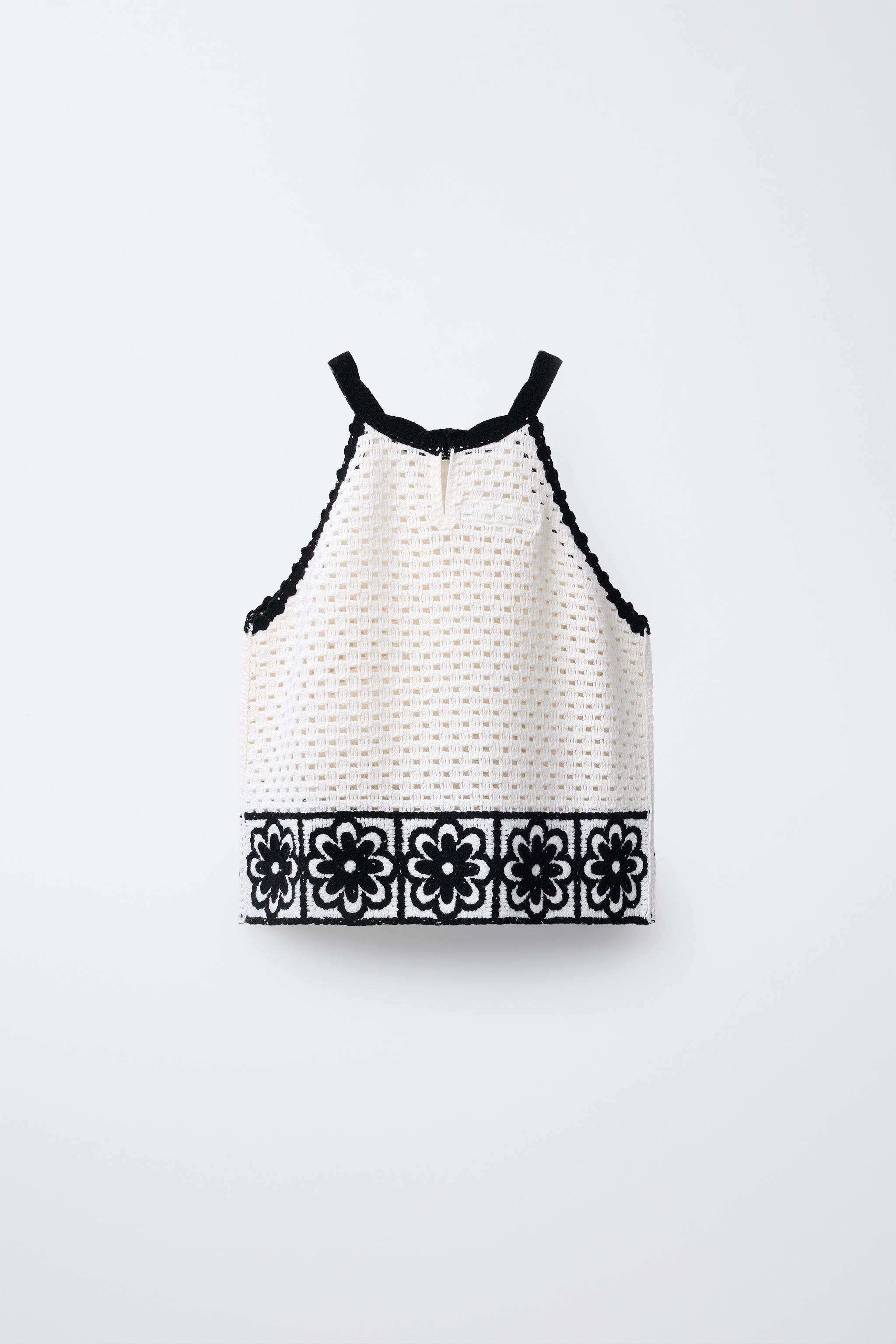 FLORAL HALTER NECK CROCHET KNIT TOP