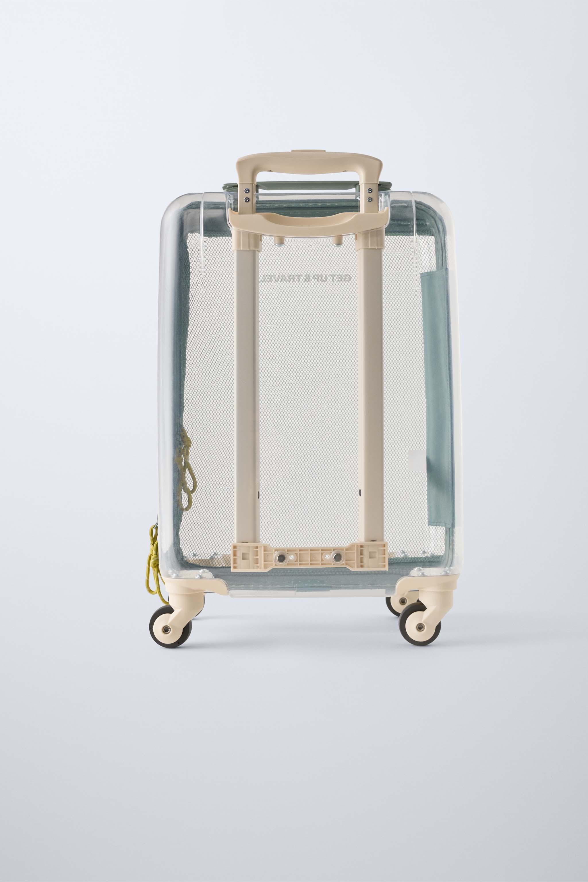 TRAVEL SUITCASE