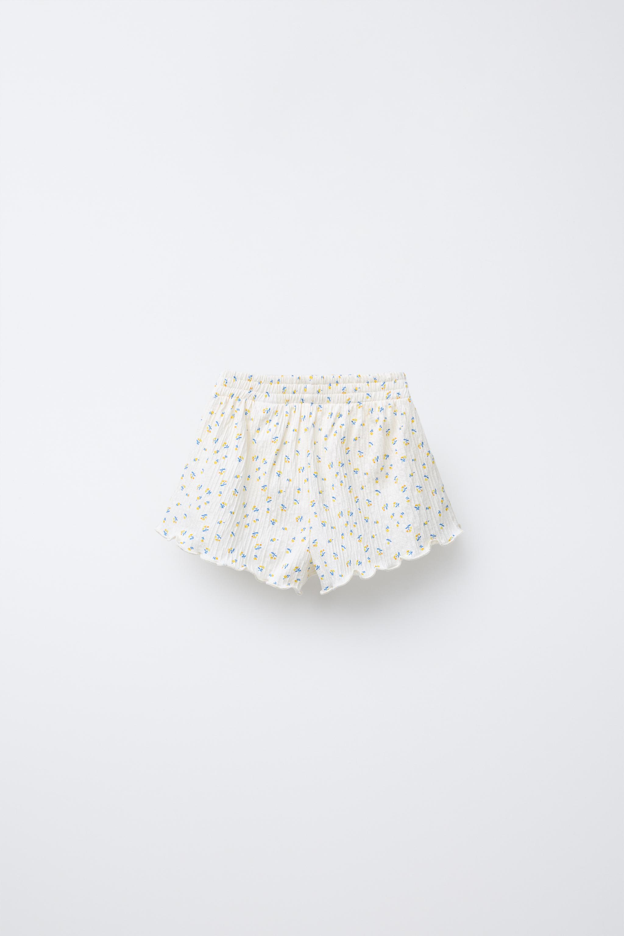 FLORAL PRINT BERMUDA SHORTS