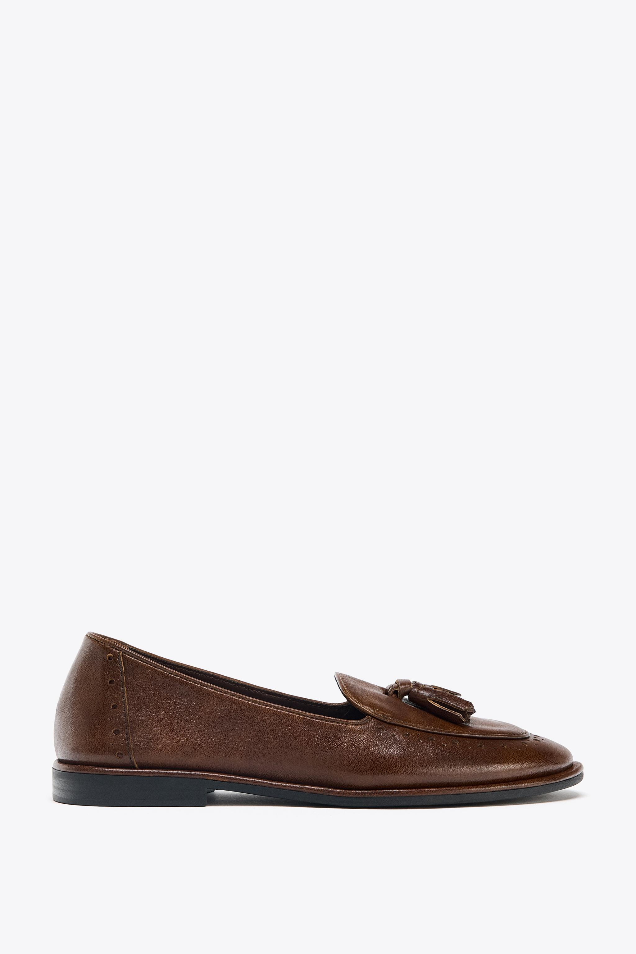 LEATHER TASSEL LOAFERS