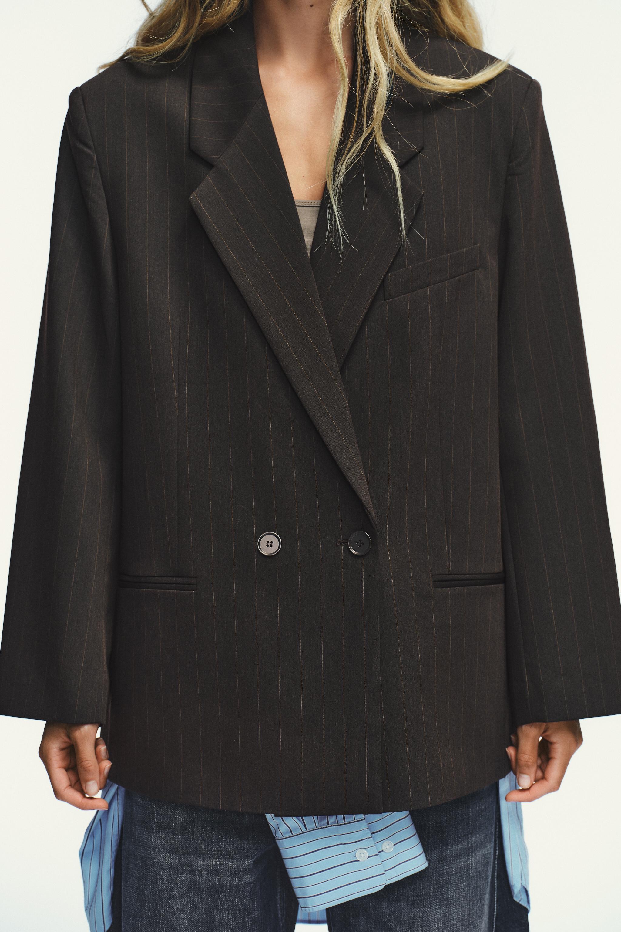 OVERSIZED PINSTRIPE BLAZER