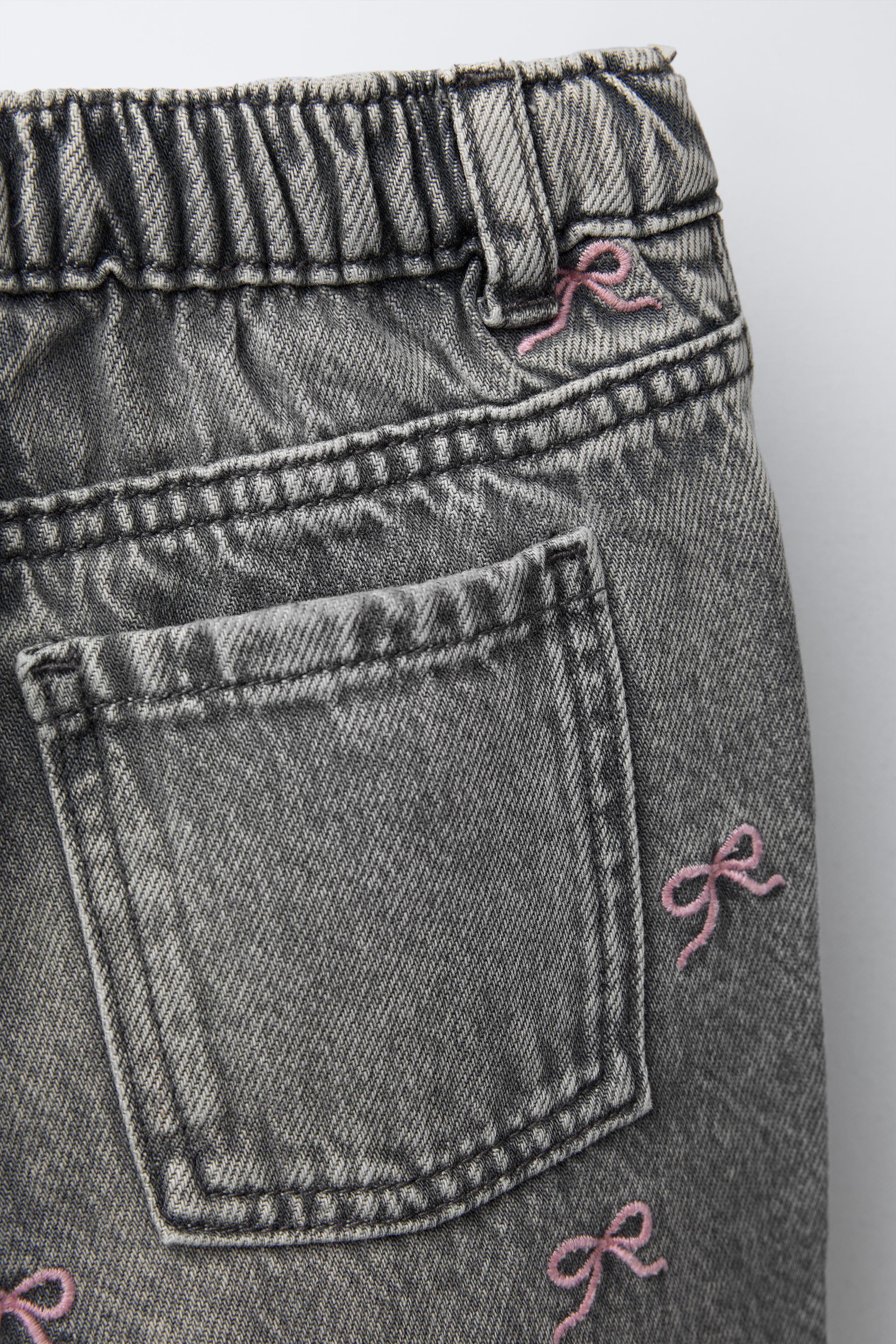 EMBROIDERED BOW CULOTTE JEANS