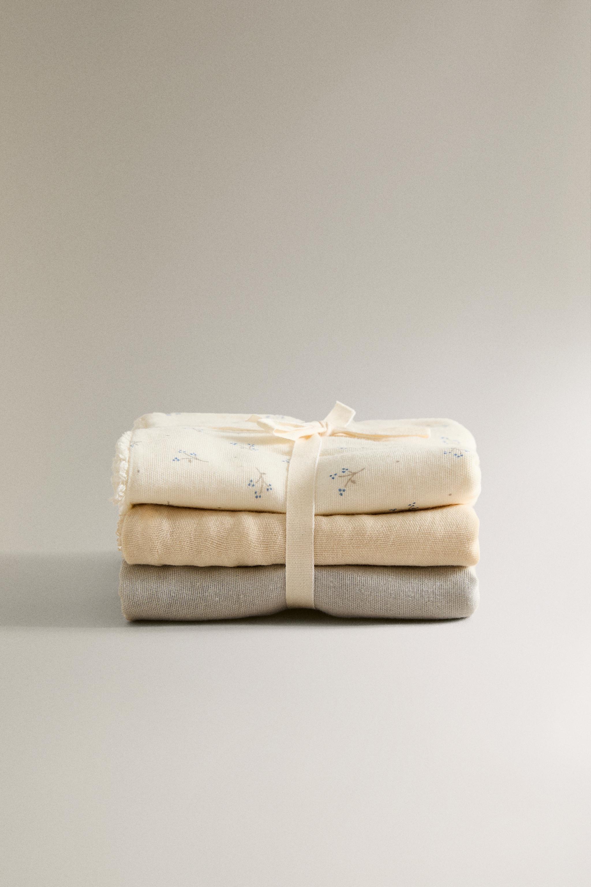 CHILDREN'S MINI TOWEL WITH MINI FLOWERS (SET OF 3)