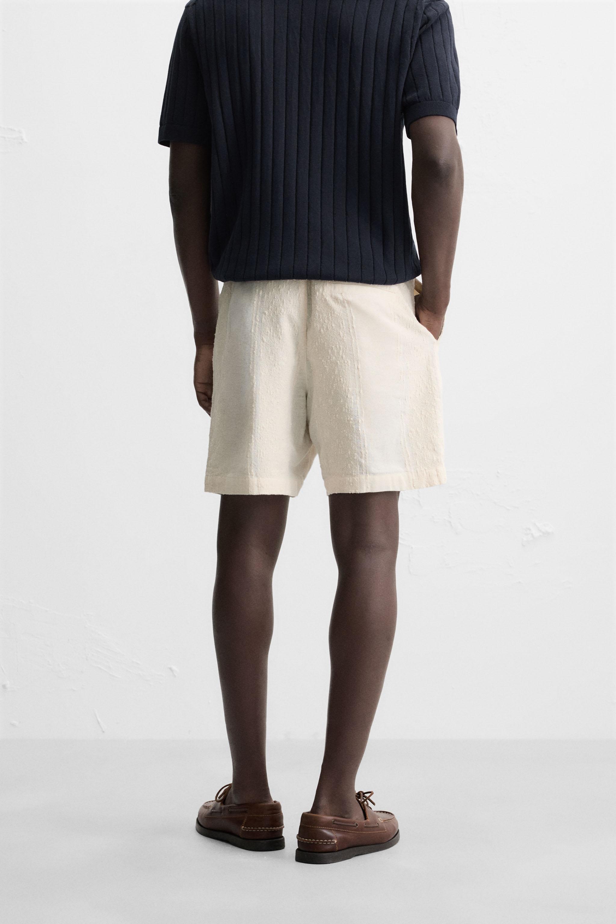JACQUARD TEXTURED SHORTS