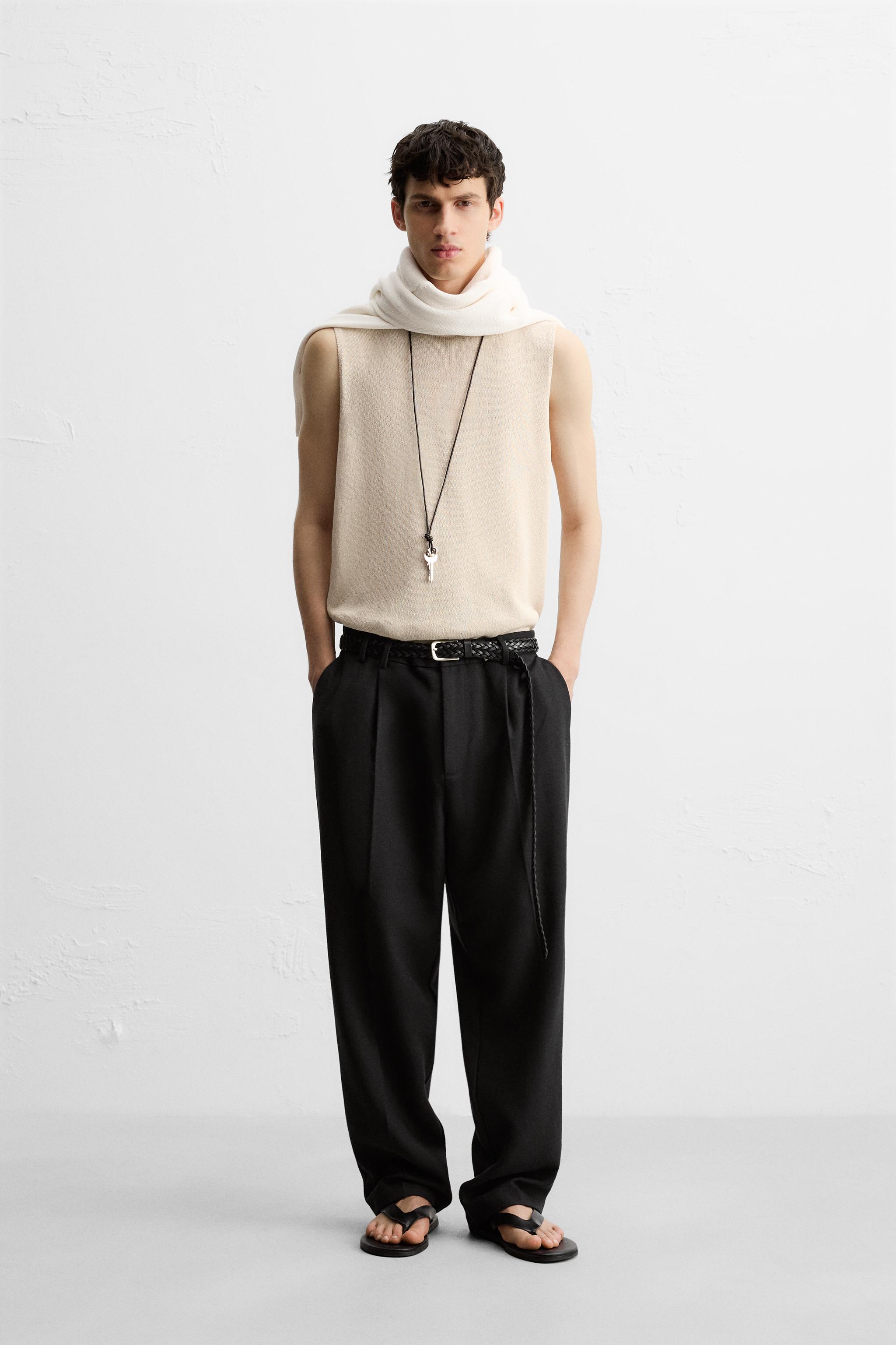 PLEATED RELAXED FIT PANTS