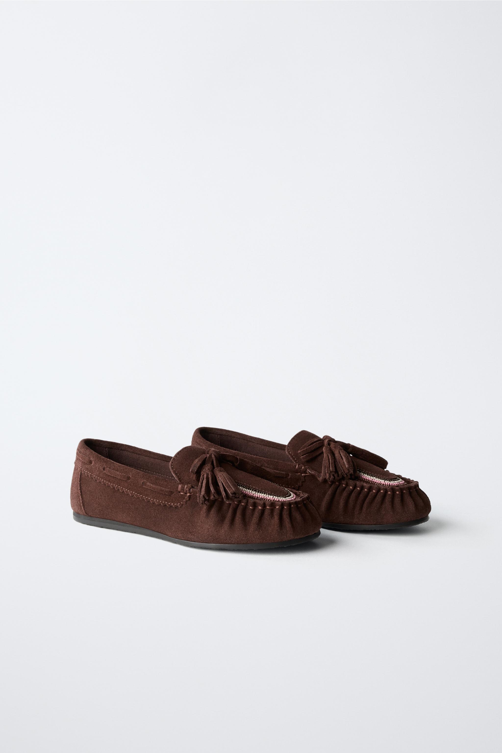 LEATHER TASSEL LOAFERS