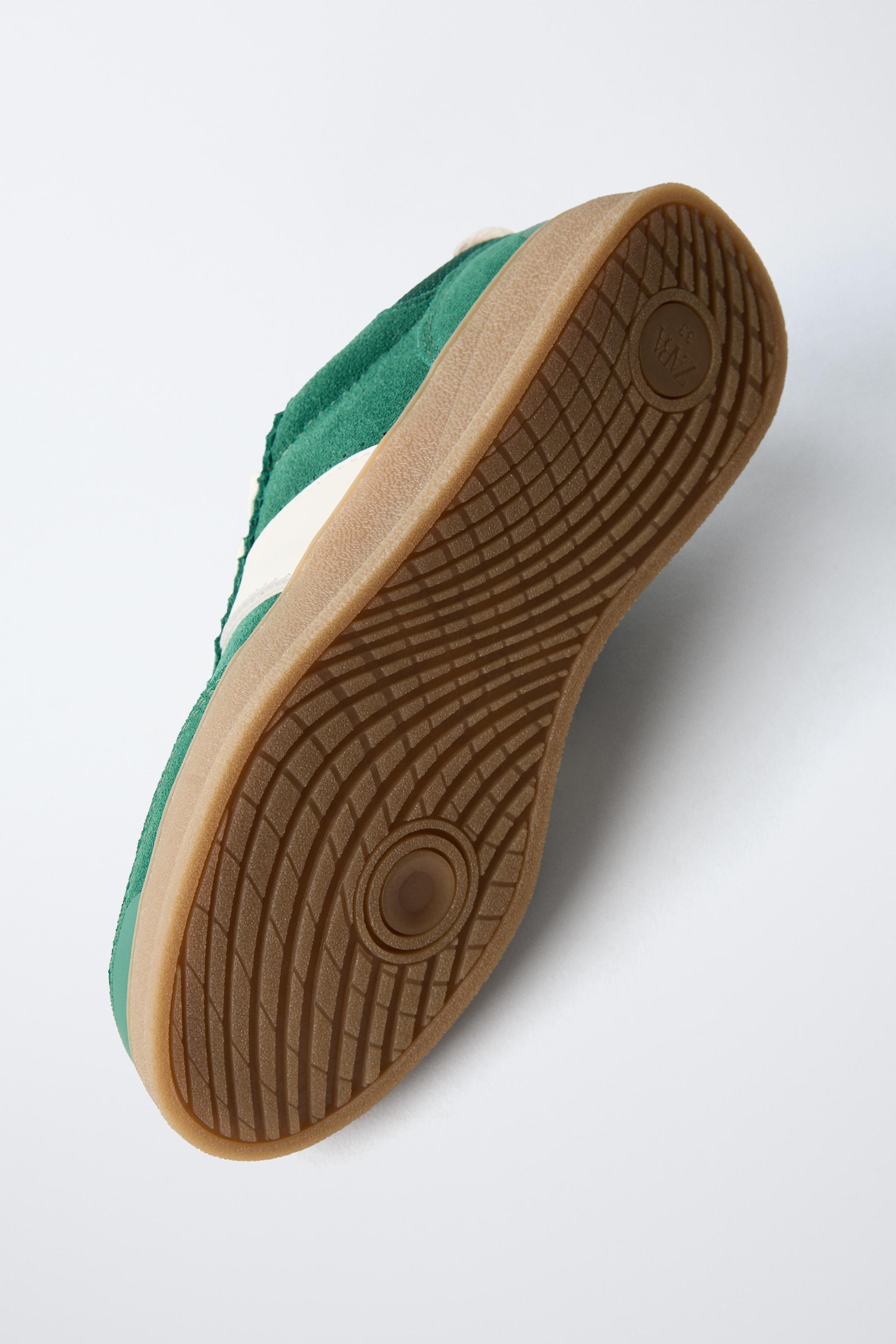 LEATHER DETAIL SNEAKERS