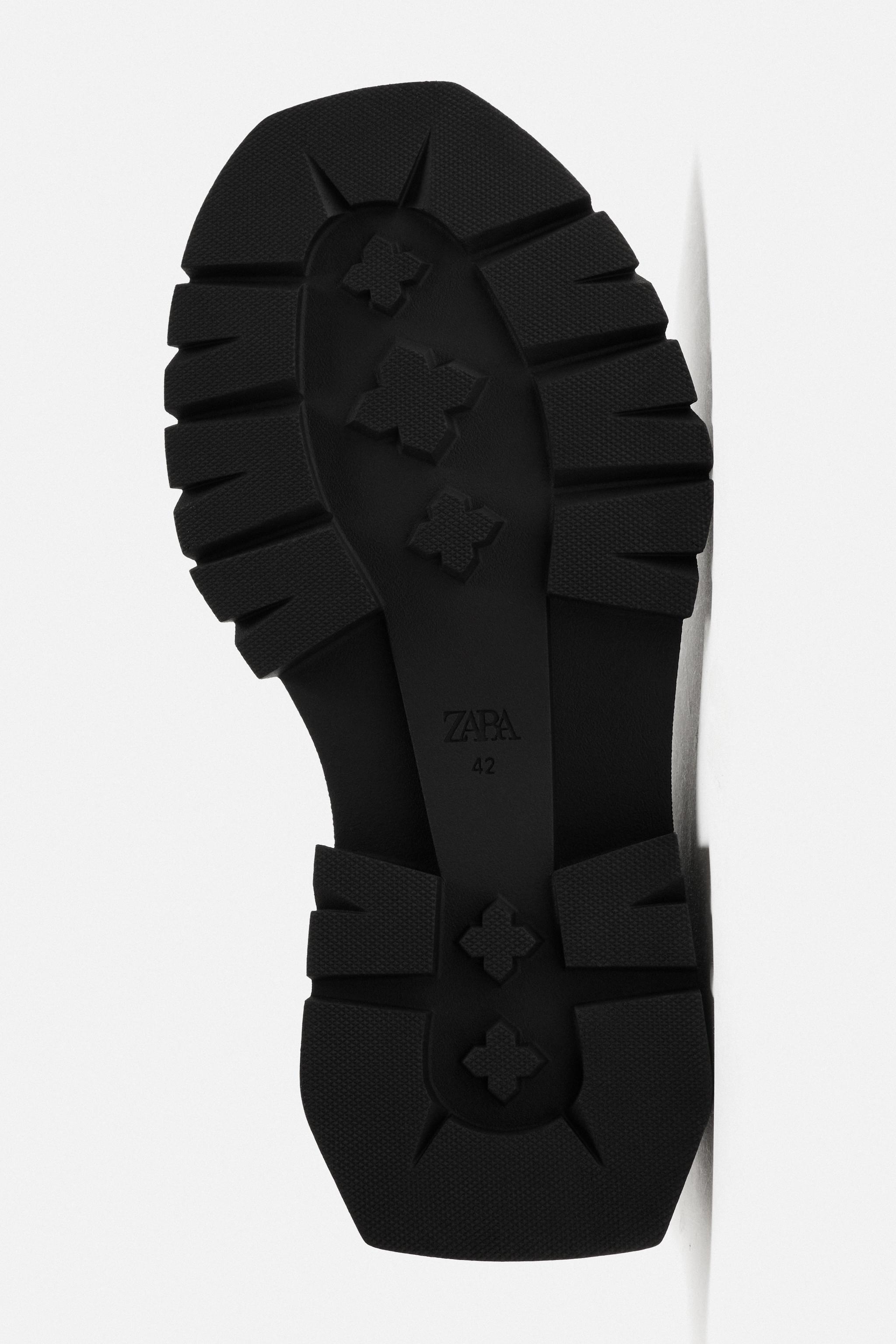 CHUNKY CHELSEA BOOTS