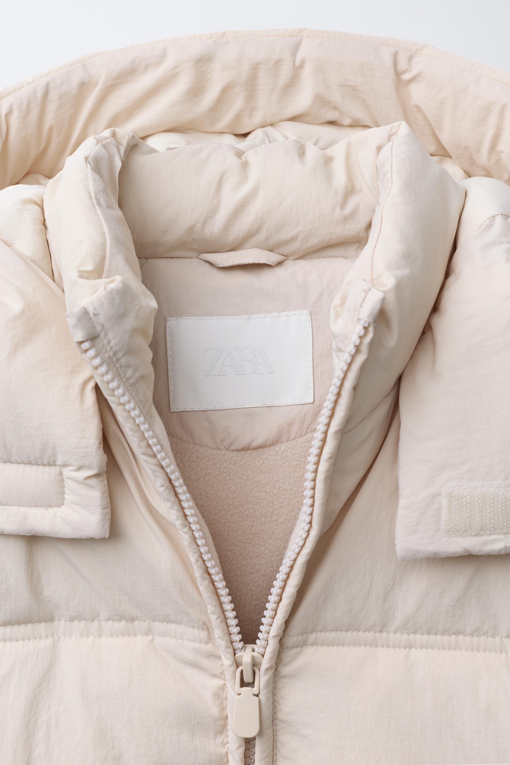 WATER REPELLENT HOODED PUFFER JACKET