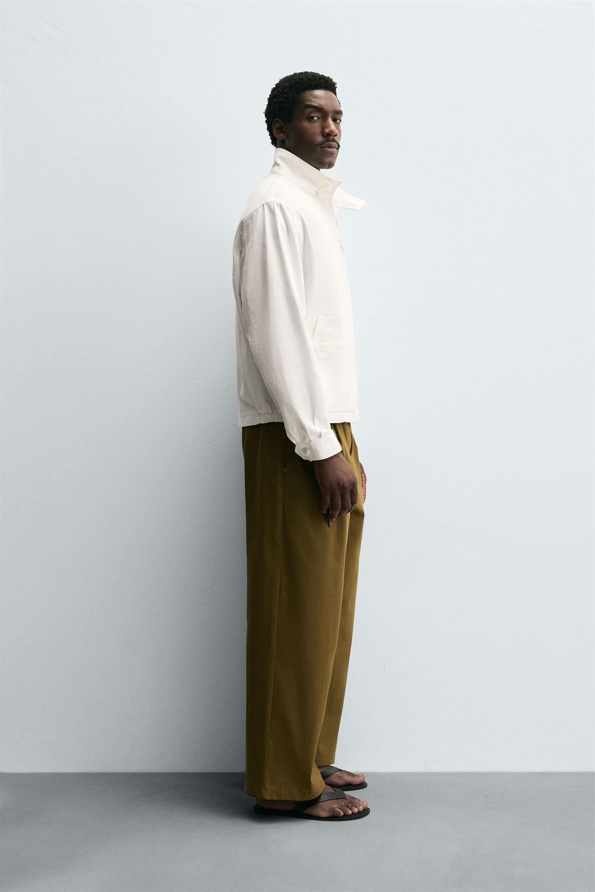 REGULAR FIT LIGHTWEIGHT JACKET