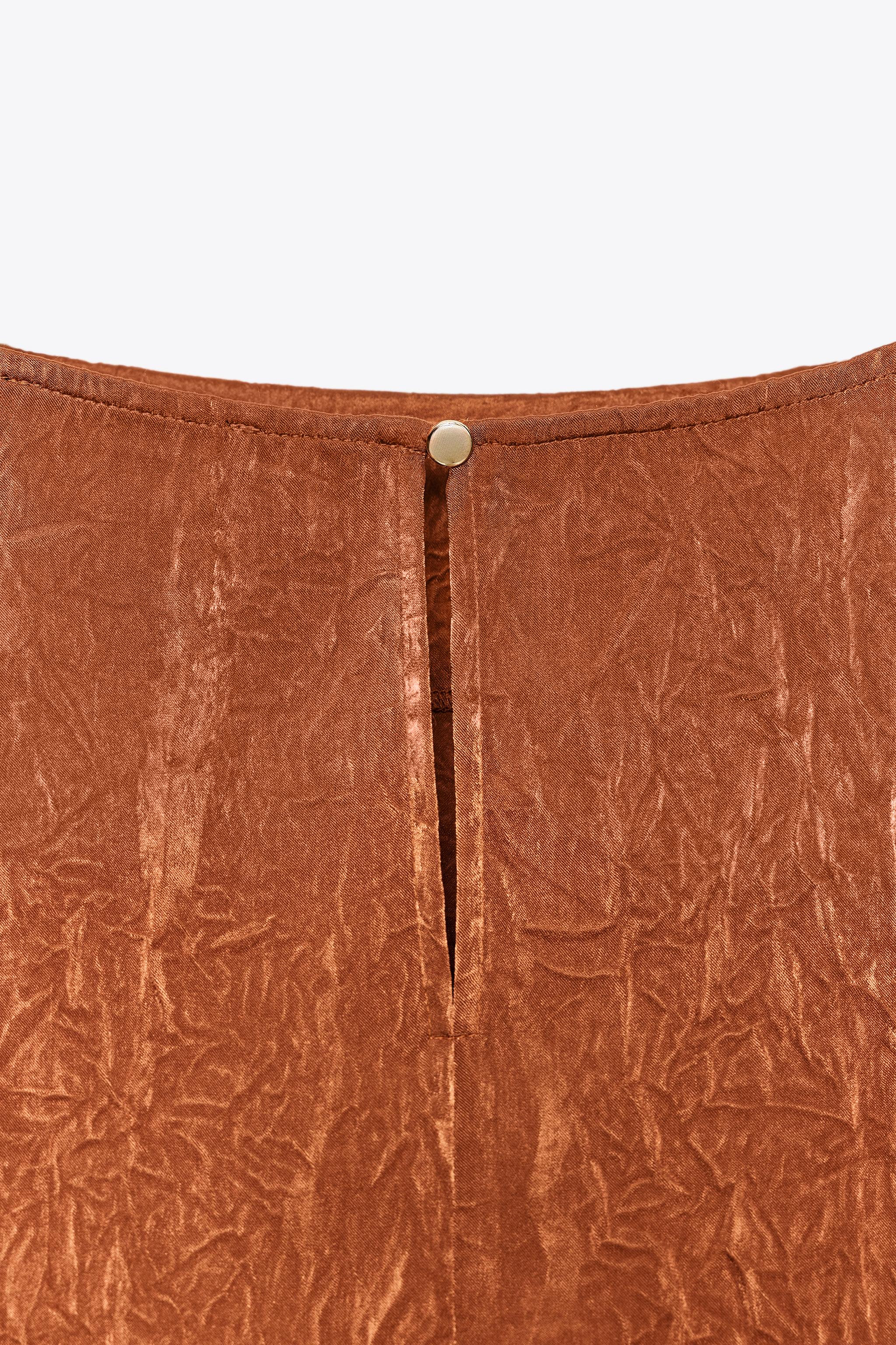 WRINKLED EFFECT SATIN TOP