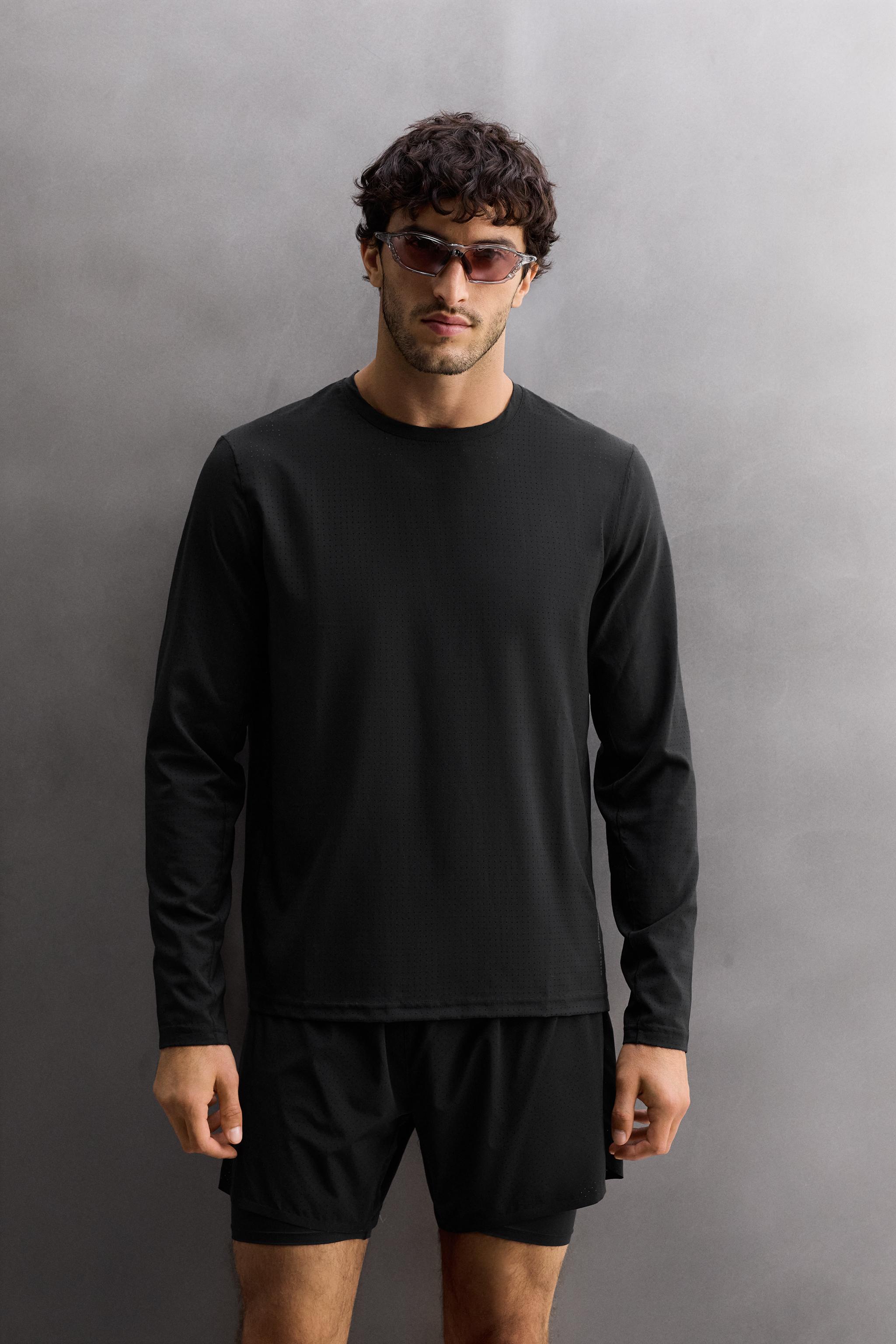 PERFORATED LONG SLEEVE T-SHIRT