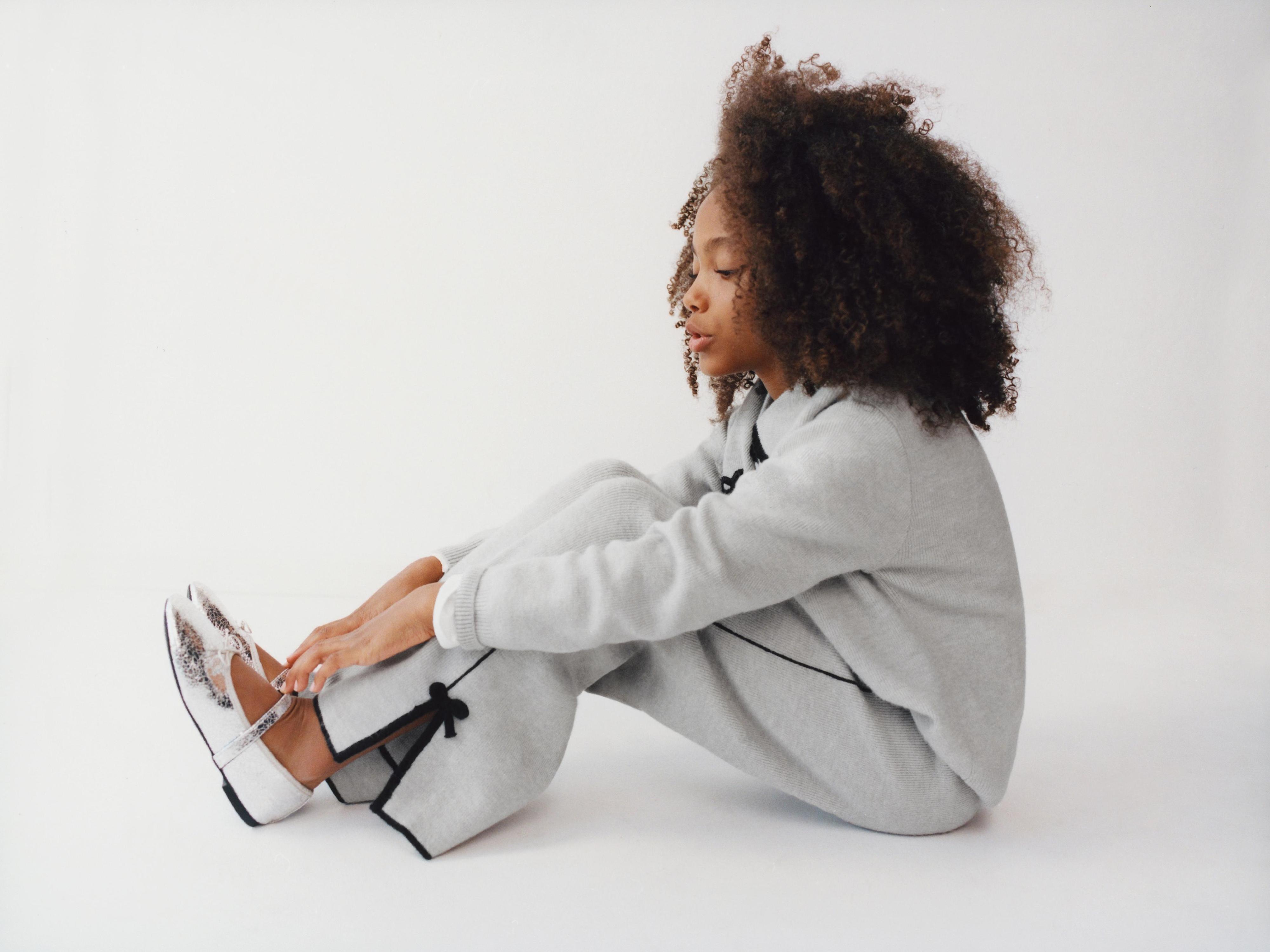 STRAIGHT LEG KNIT PANTS WITH BOWS