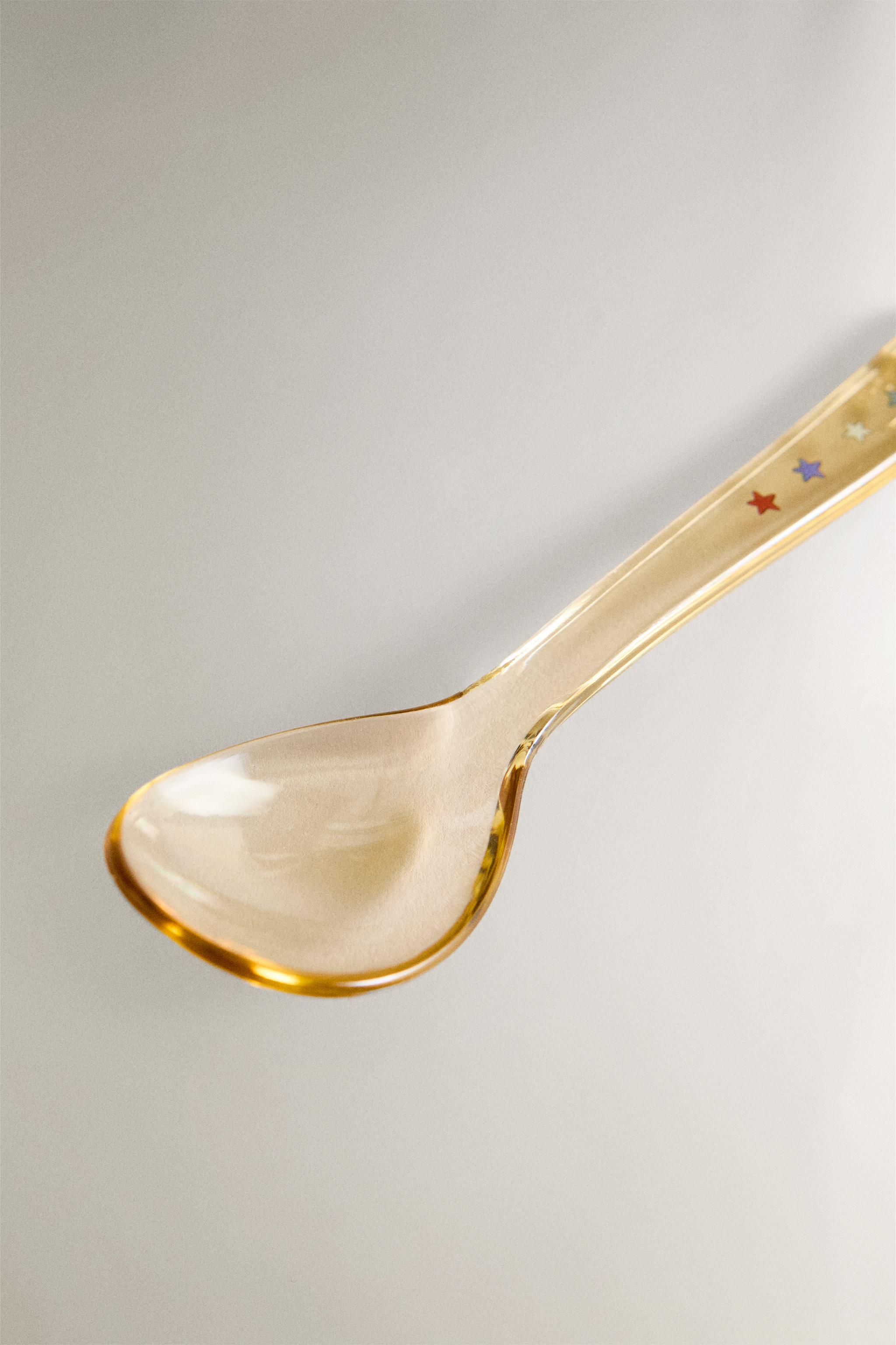 CHILDREN'S PEANUTS™ SPOON WITH HANDLE