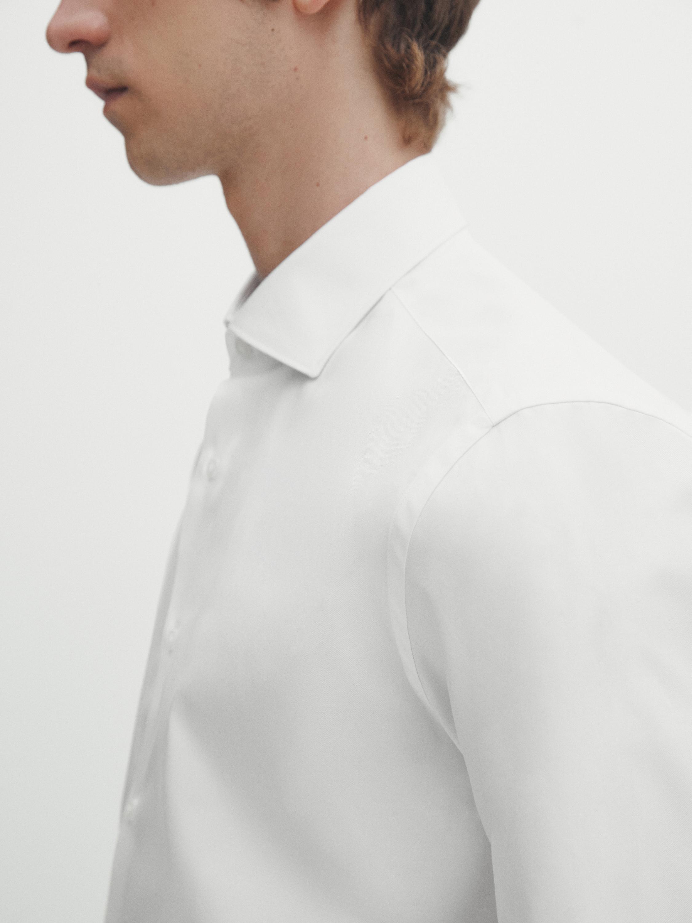 Slim fit 100% cotton shirt