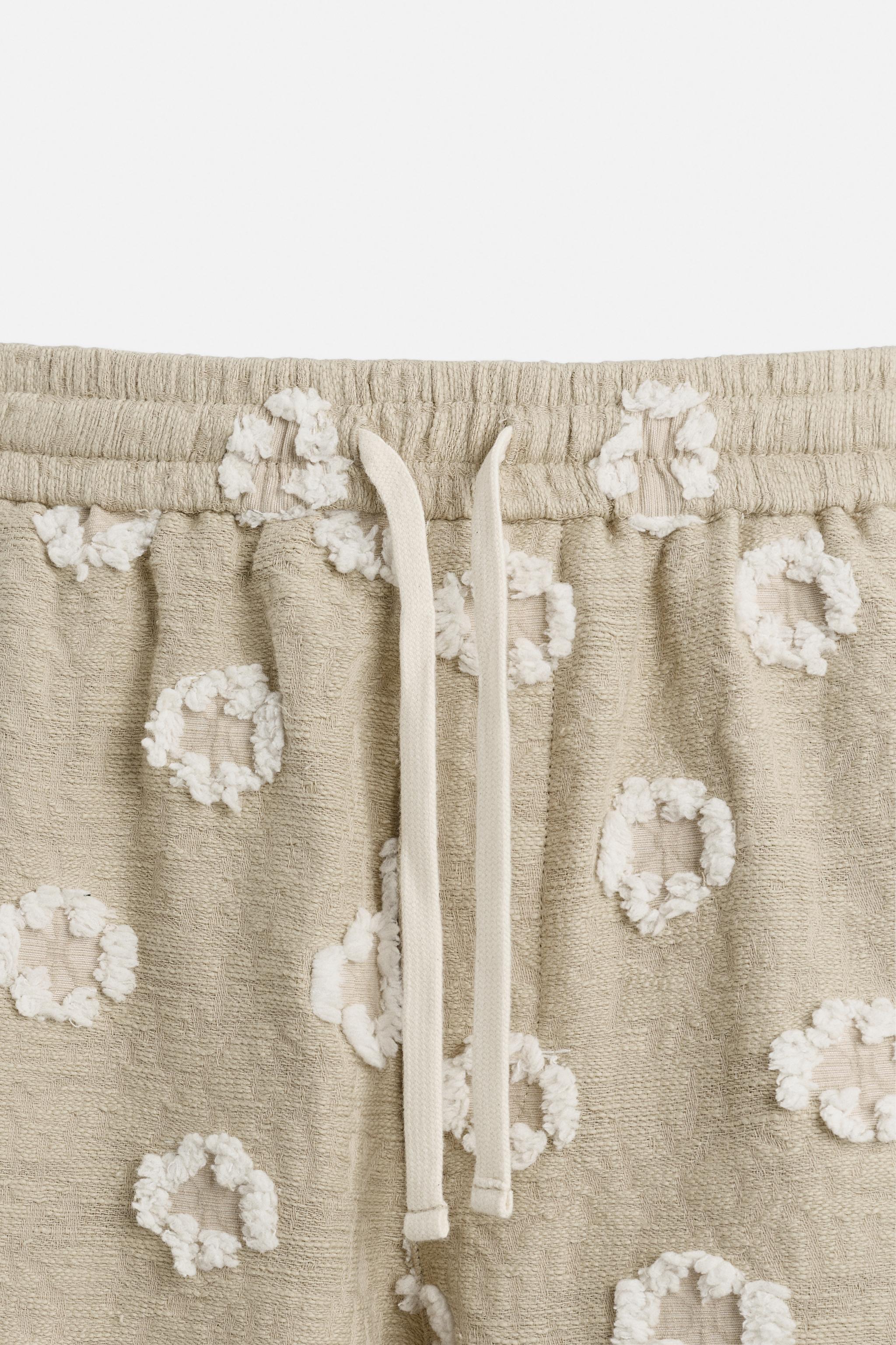 JACQUARD TEXTURED SHORTS