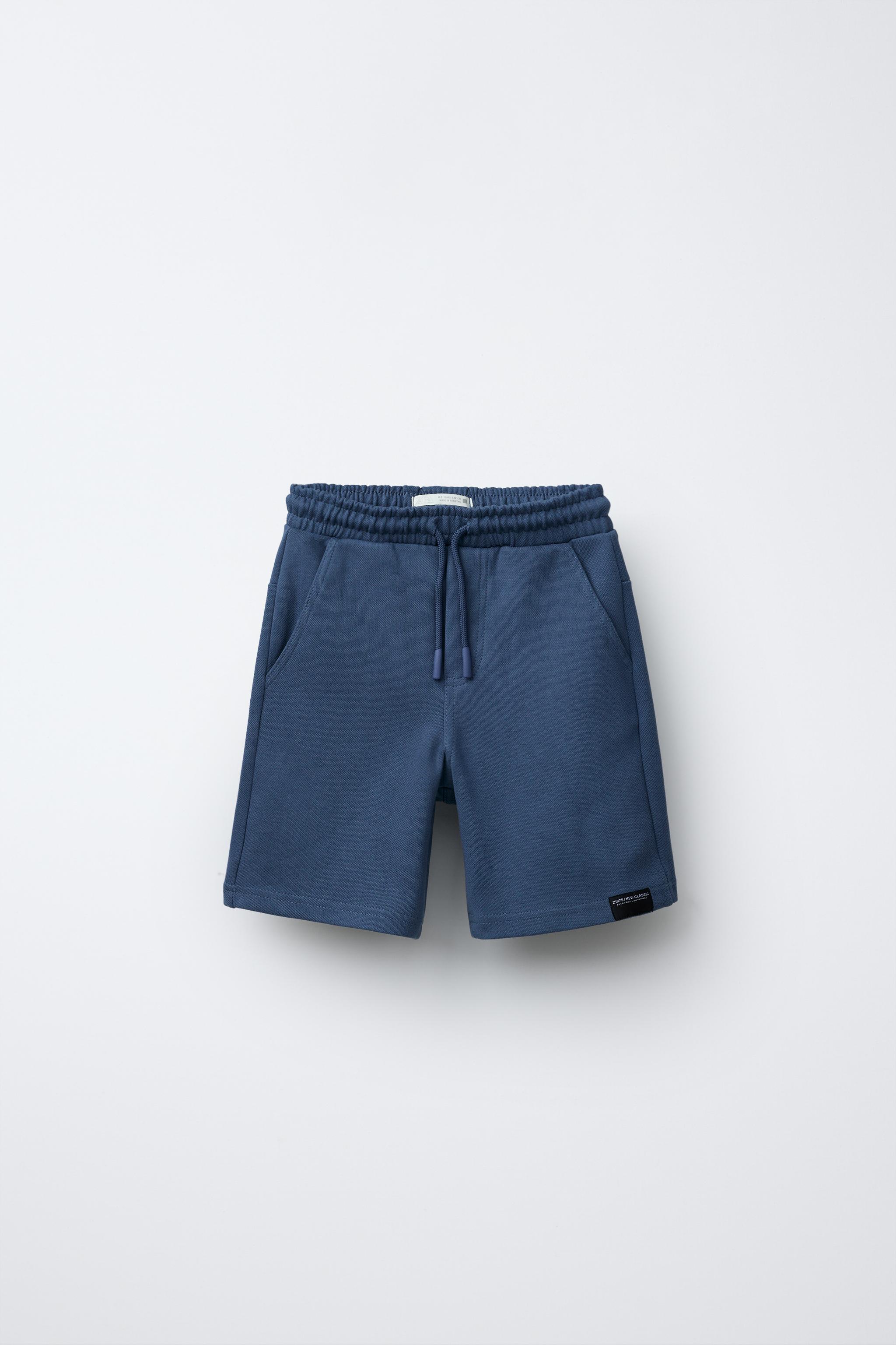 COMFORT STRAIGHT PLUSH SHORTS
