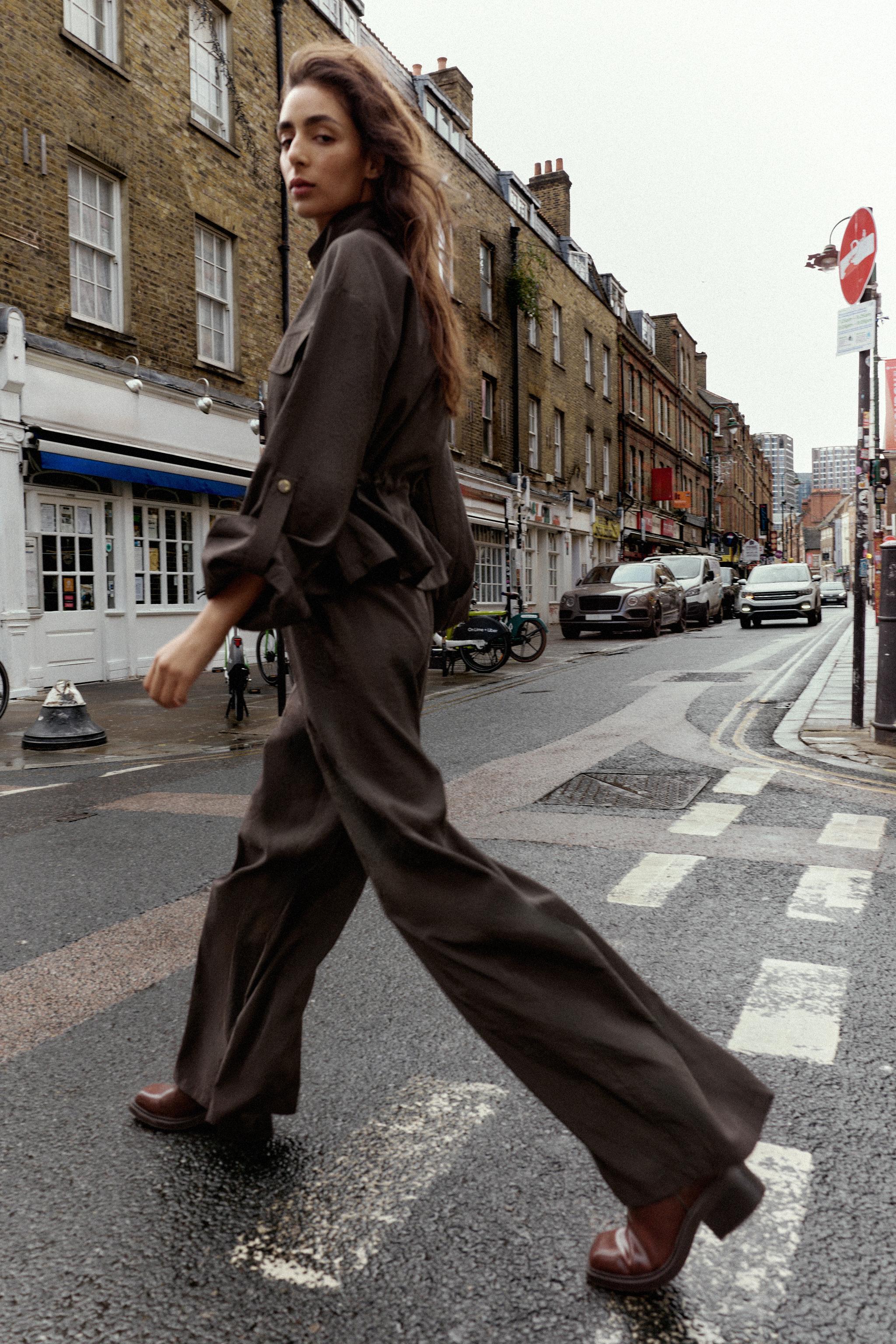 WIDE LEG ELASTIC WAIST PANTS