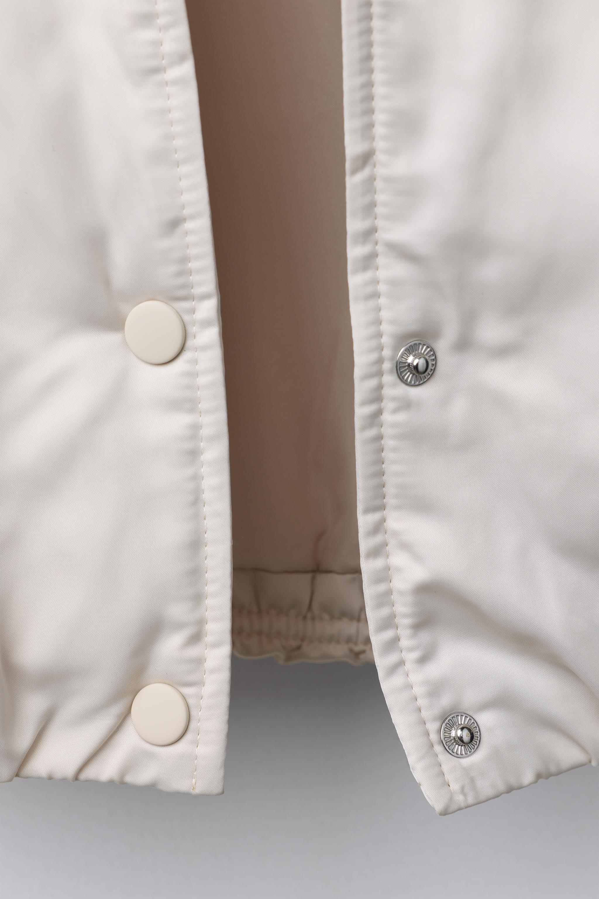 HELLO KITTY © SANRIO BOMBER JACKET