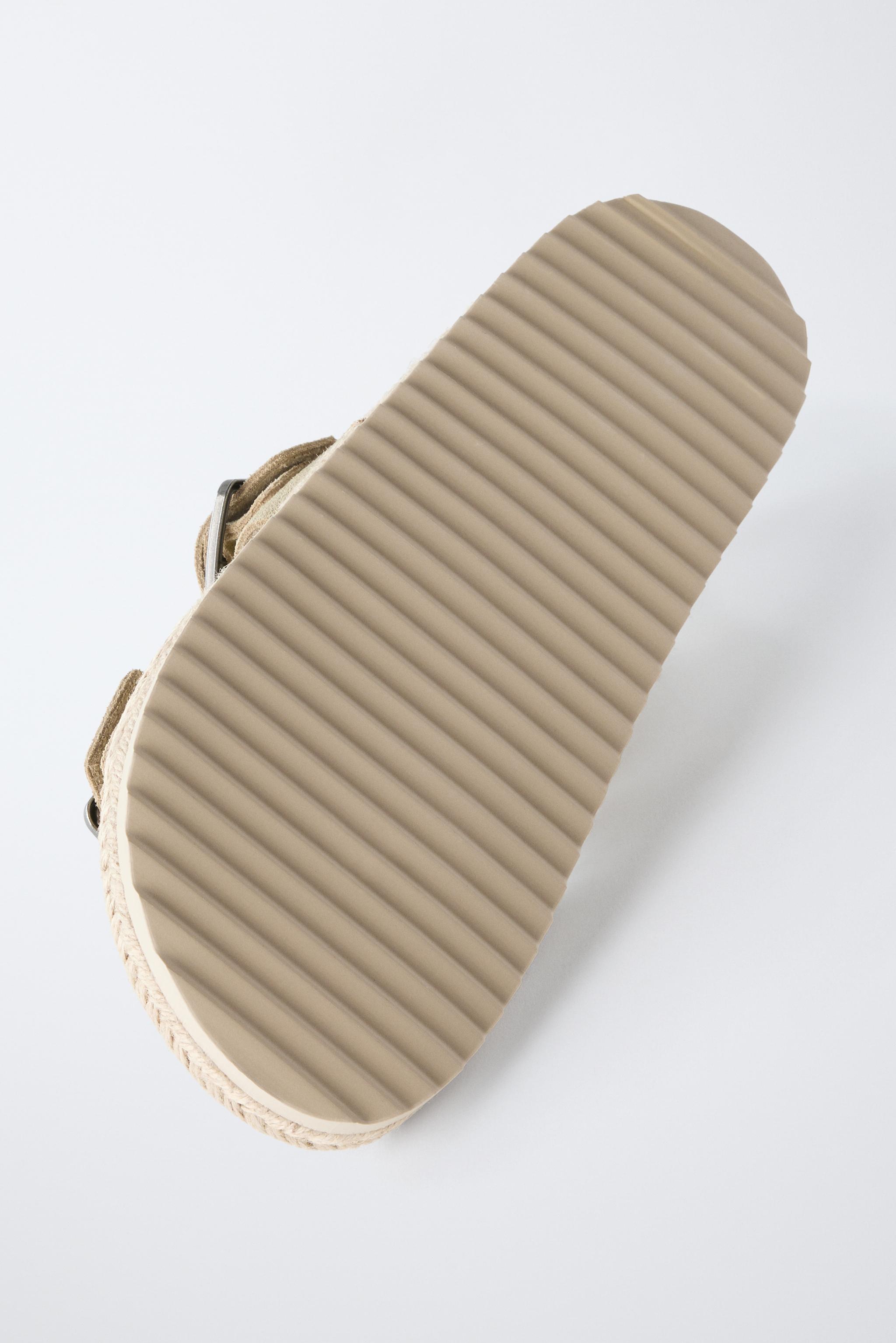 LEATHER SANDALS WITH JUTE BUCKLES