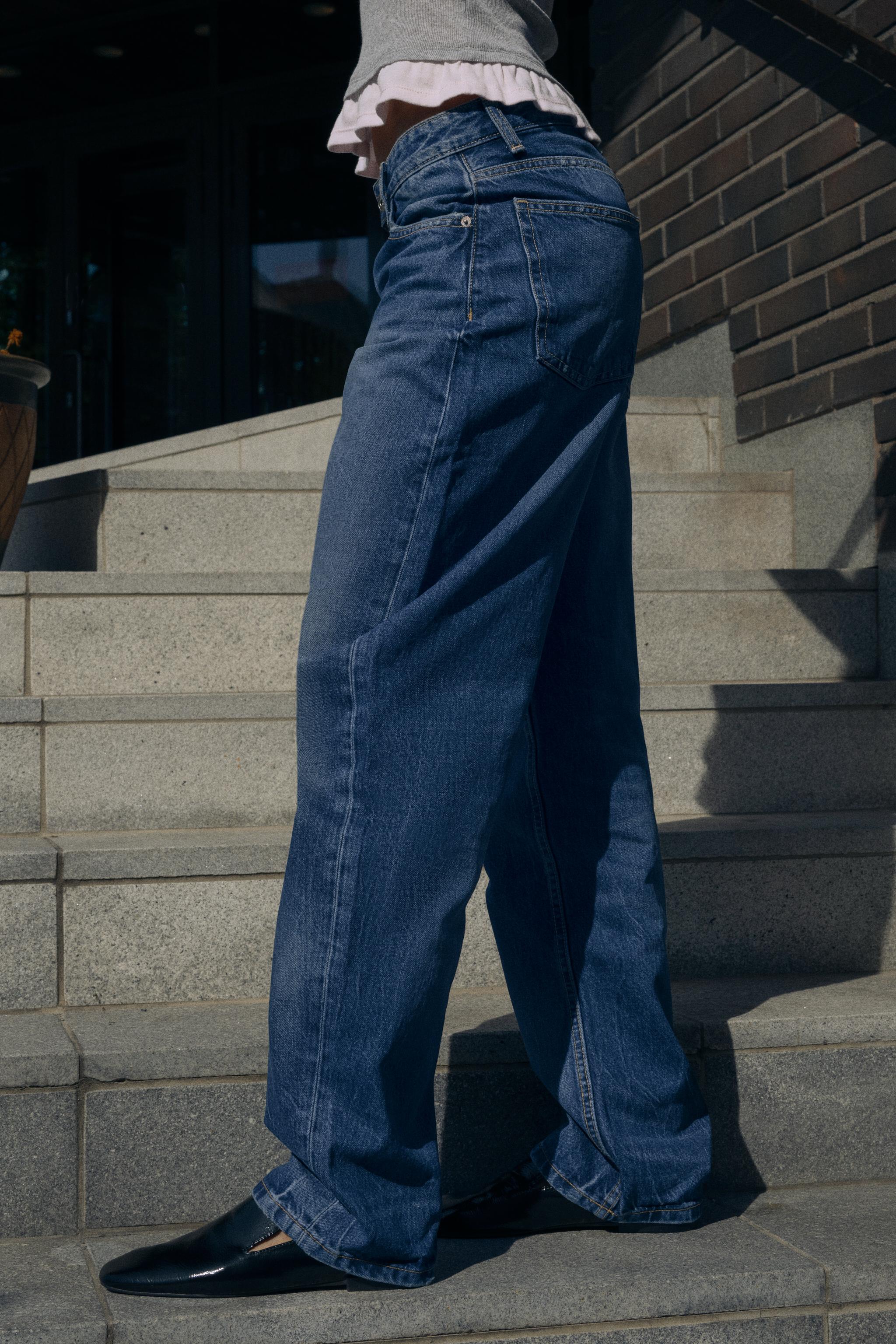HIGH-WAIST BARREL TRF JEANS