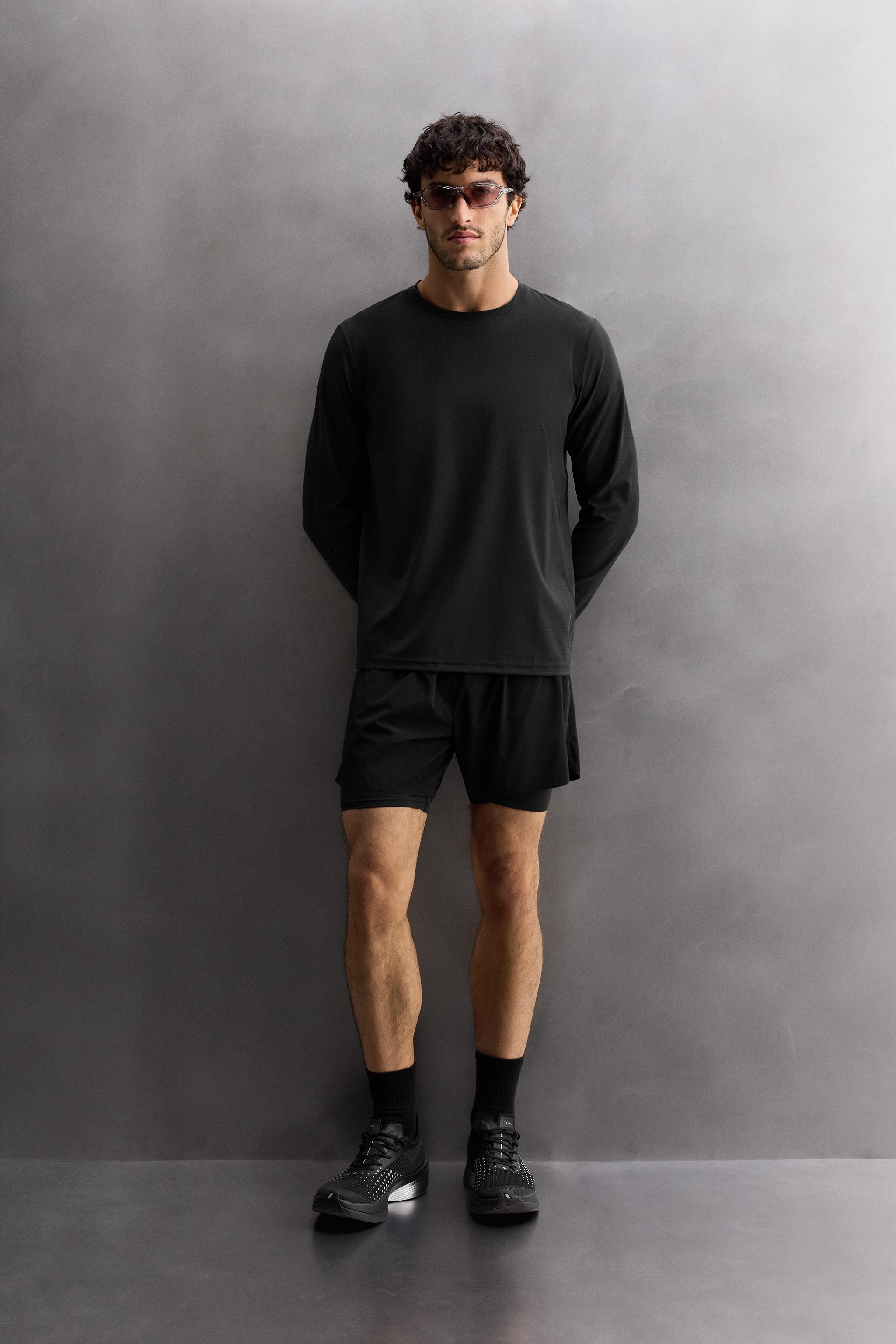 PERFORATED LONG SLEEVE T-SHIRT