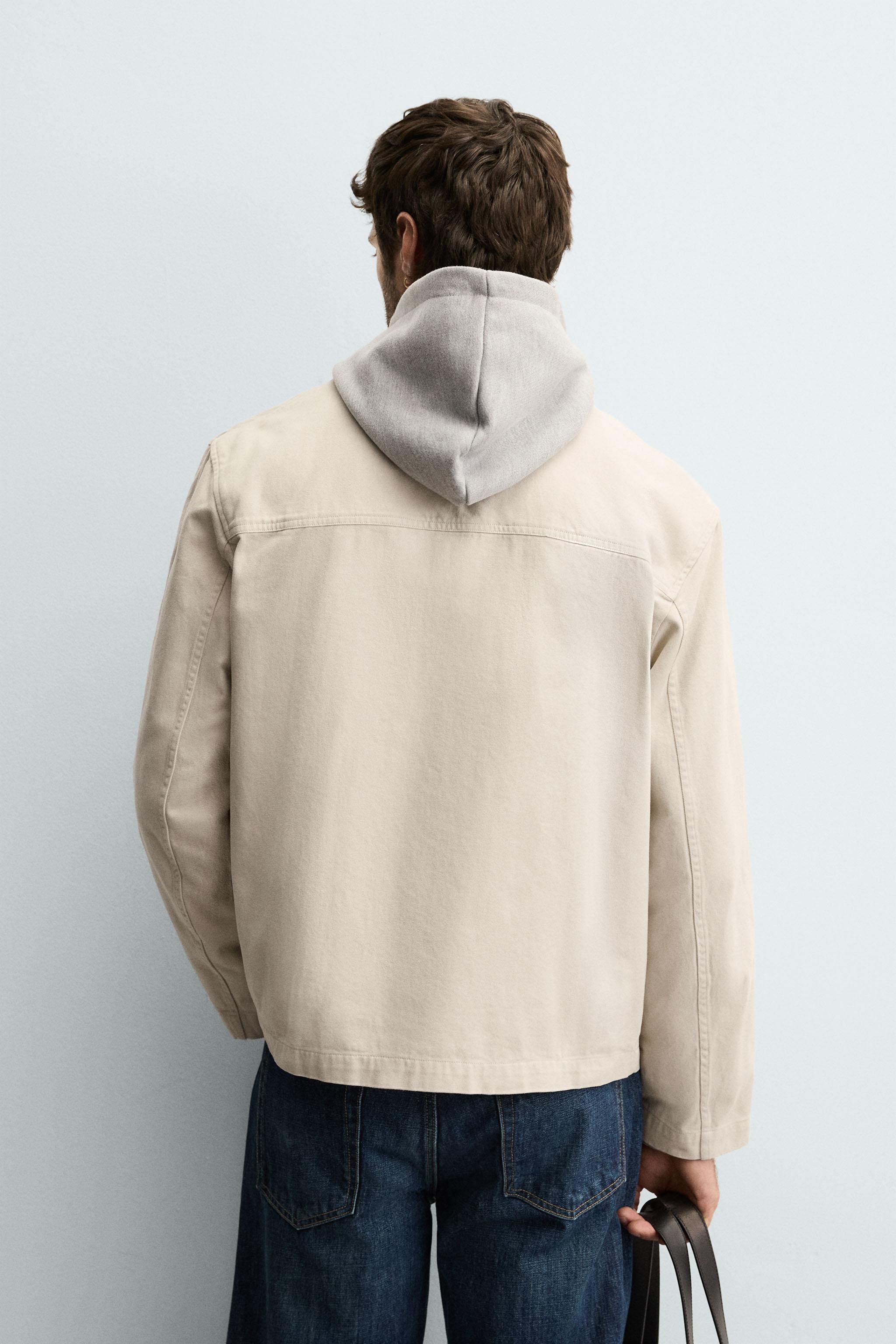 LIGHTWEIGHT JACKET WITH POCKETS