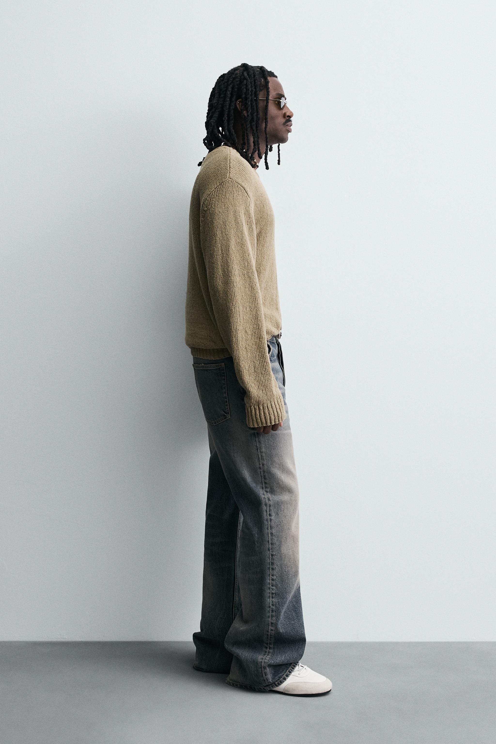 TEXTURED KNIT SWEATER