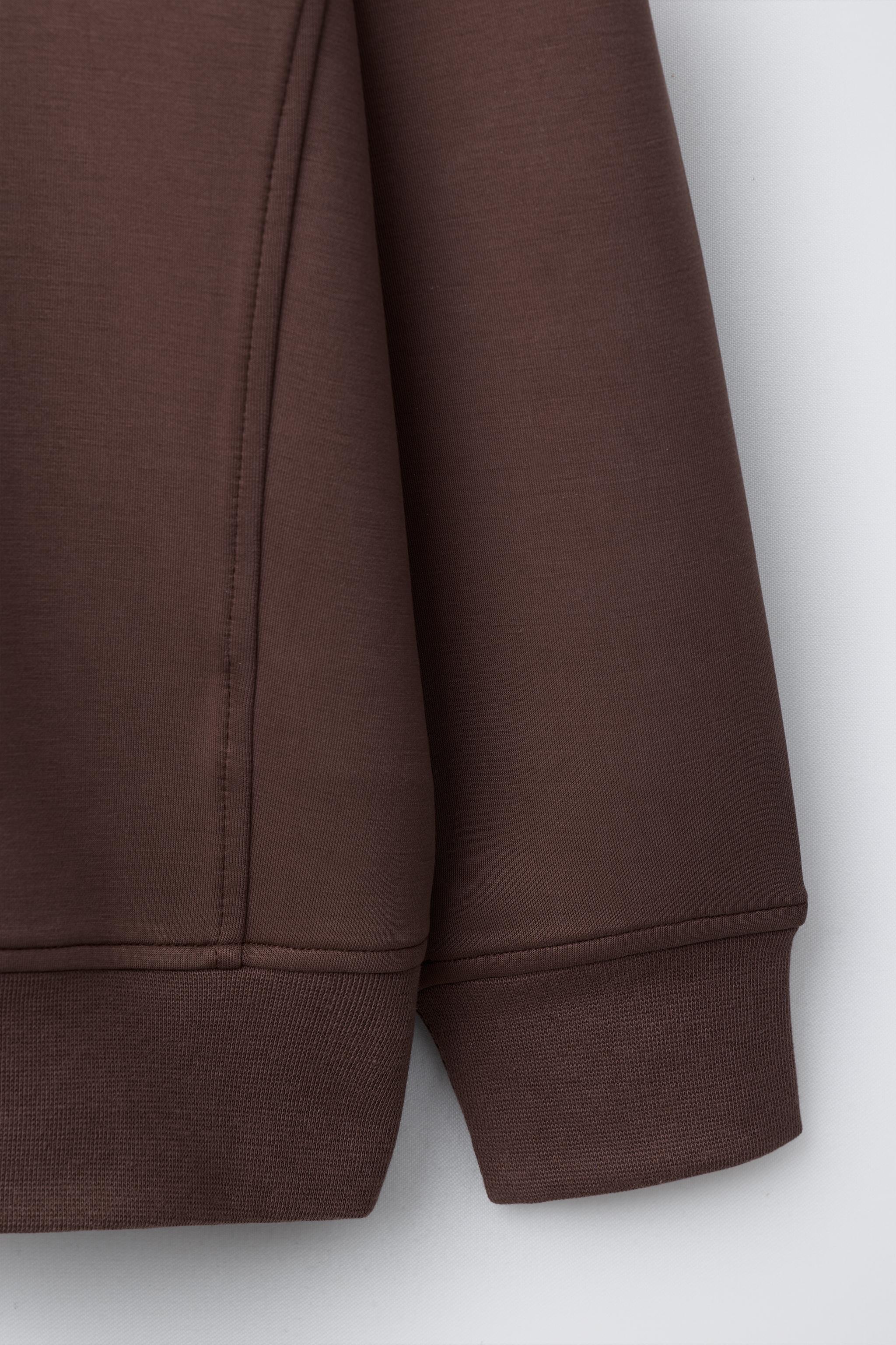 SPORTY HOODIE SWEATSHIRT