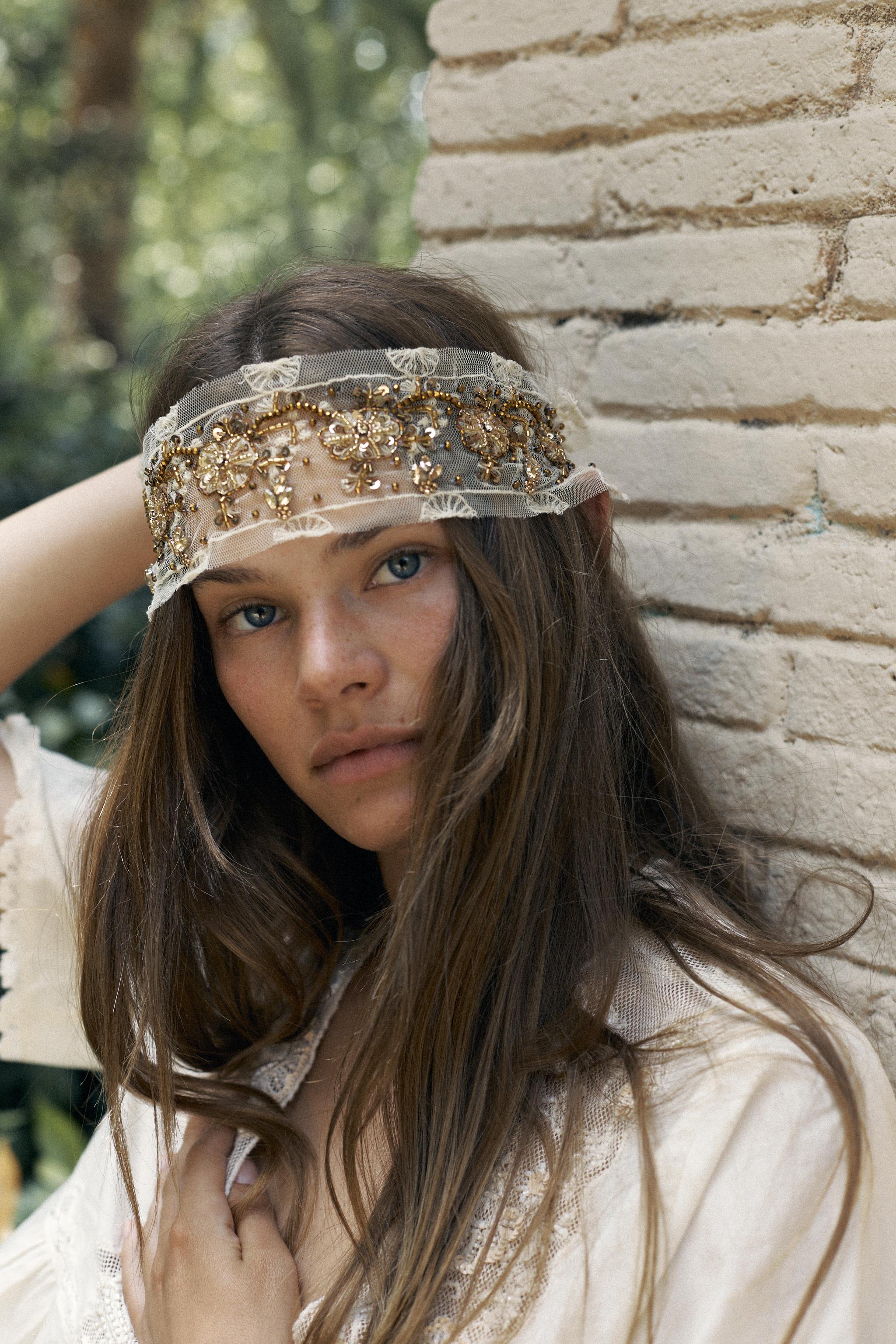 MULTI-POSITION EMBROIDERED BEAD ACCESSORY - LIMITED EDITION