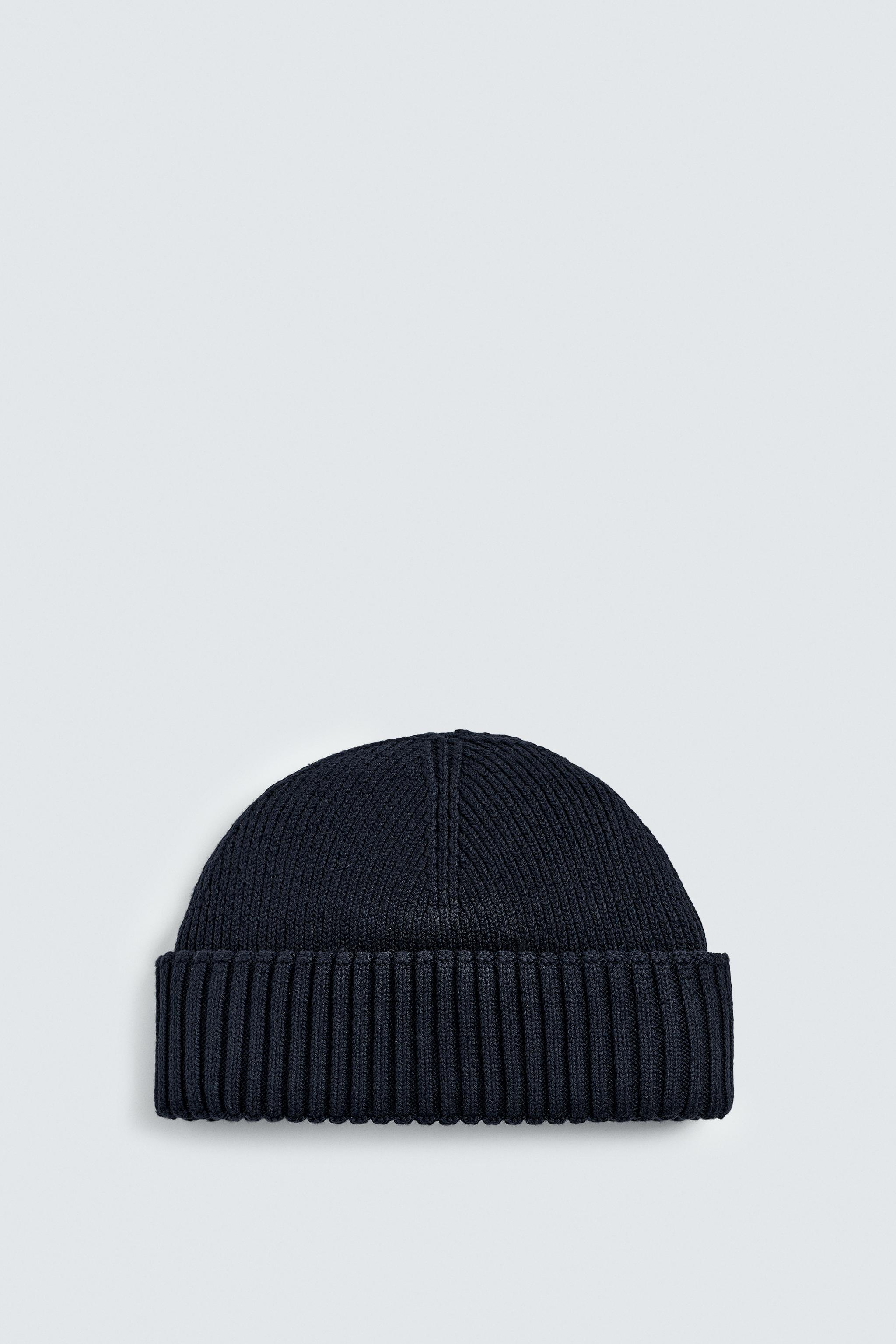 SHORT KNIT HAT