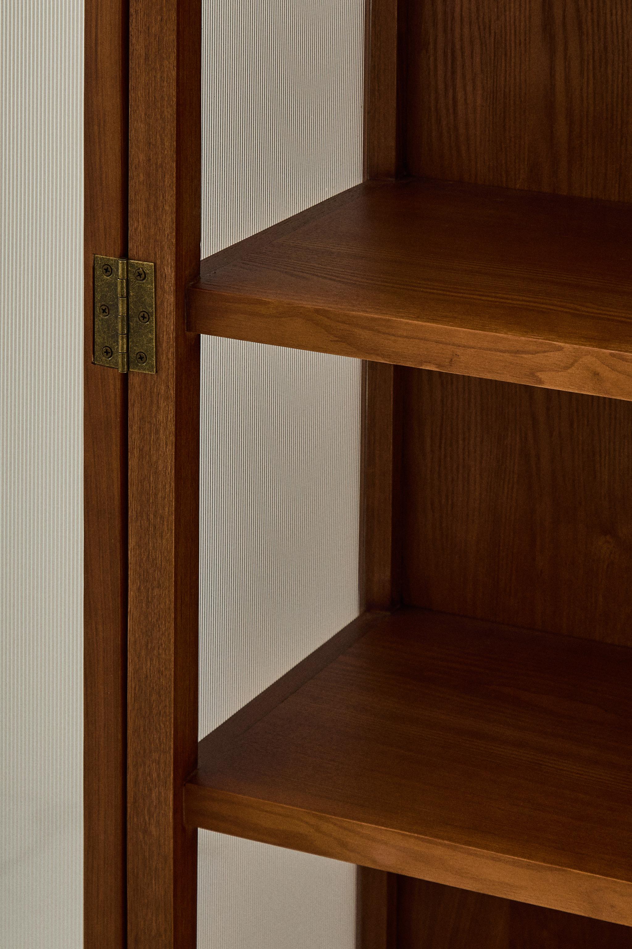 ASH WOOD SIDEBOARD WITH GLASS DOORS