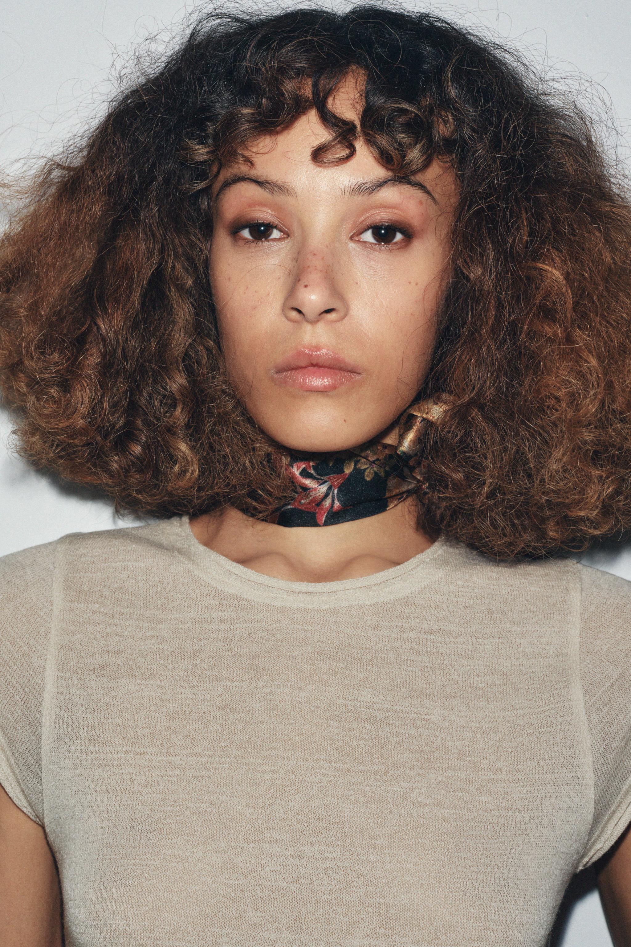 FLORAL FOULARD SCARF