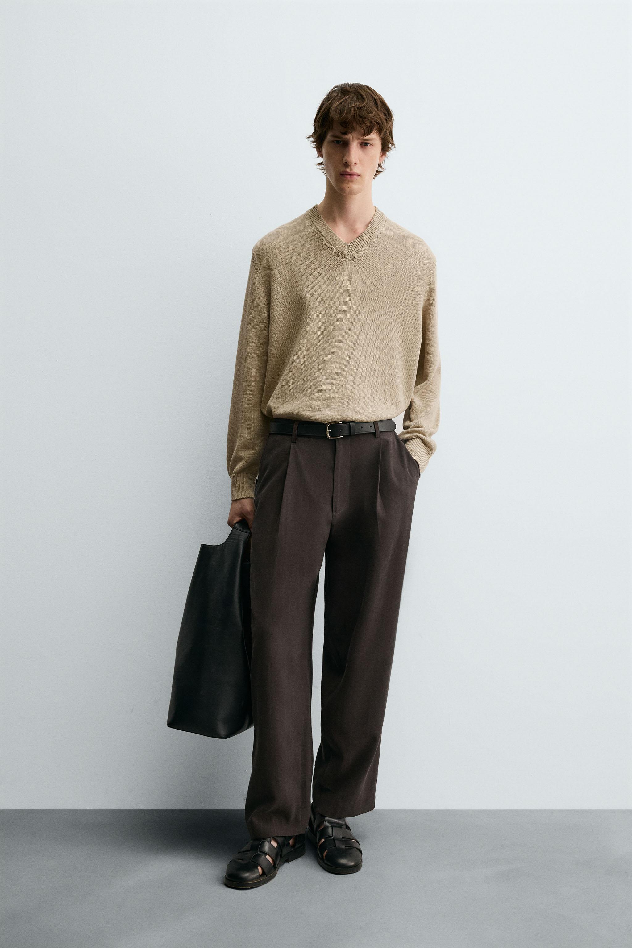 PLEATED FLOWY PANTS