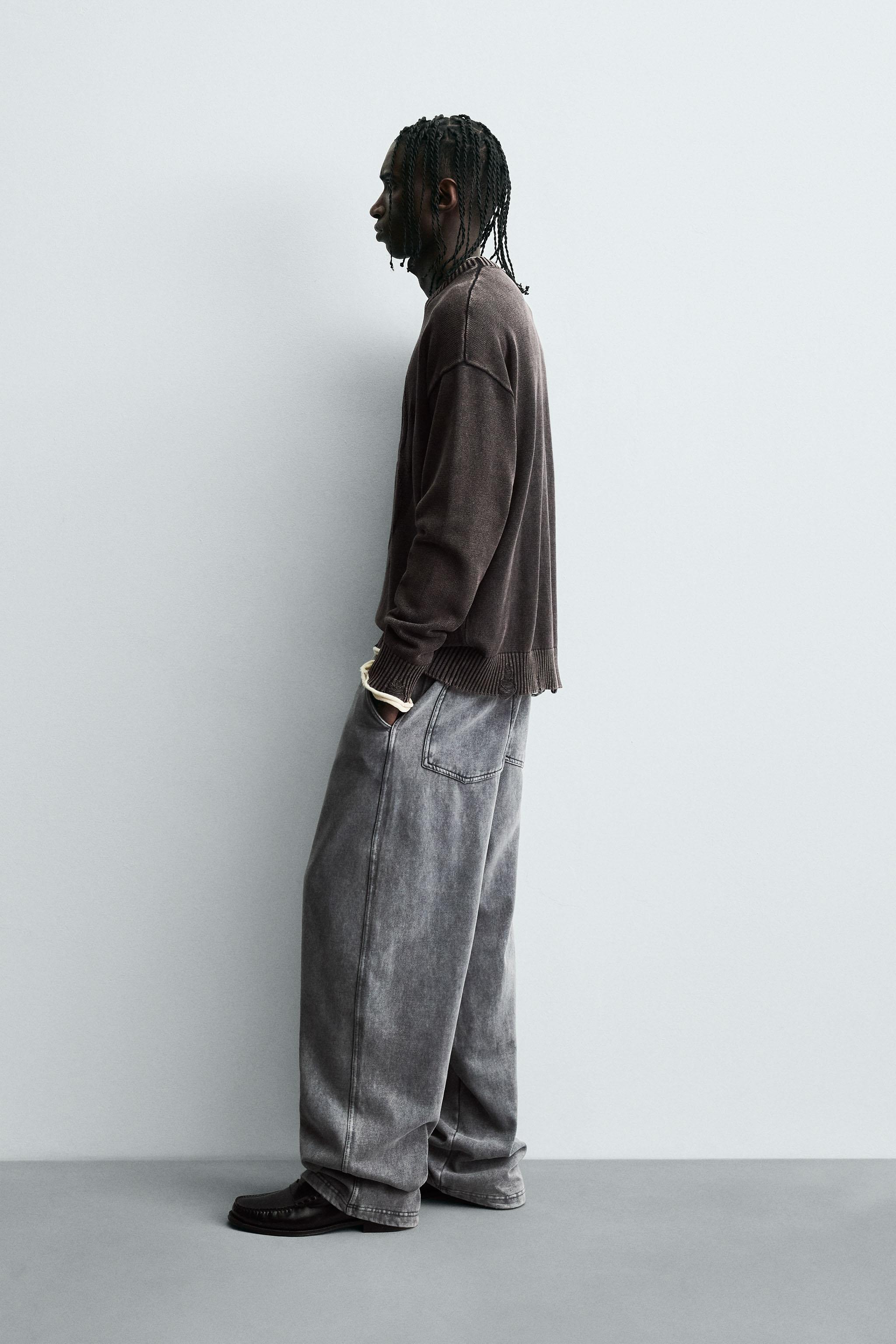 REVERSIBLE RIPPED EFFECT SWEATER