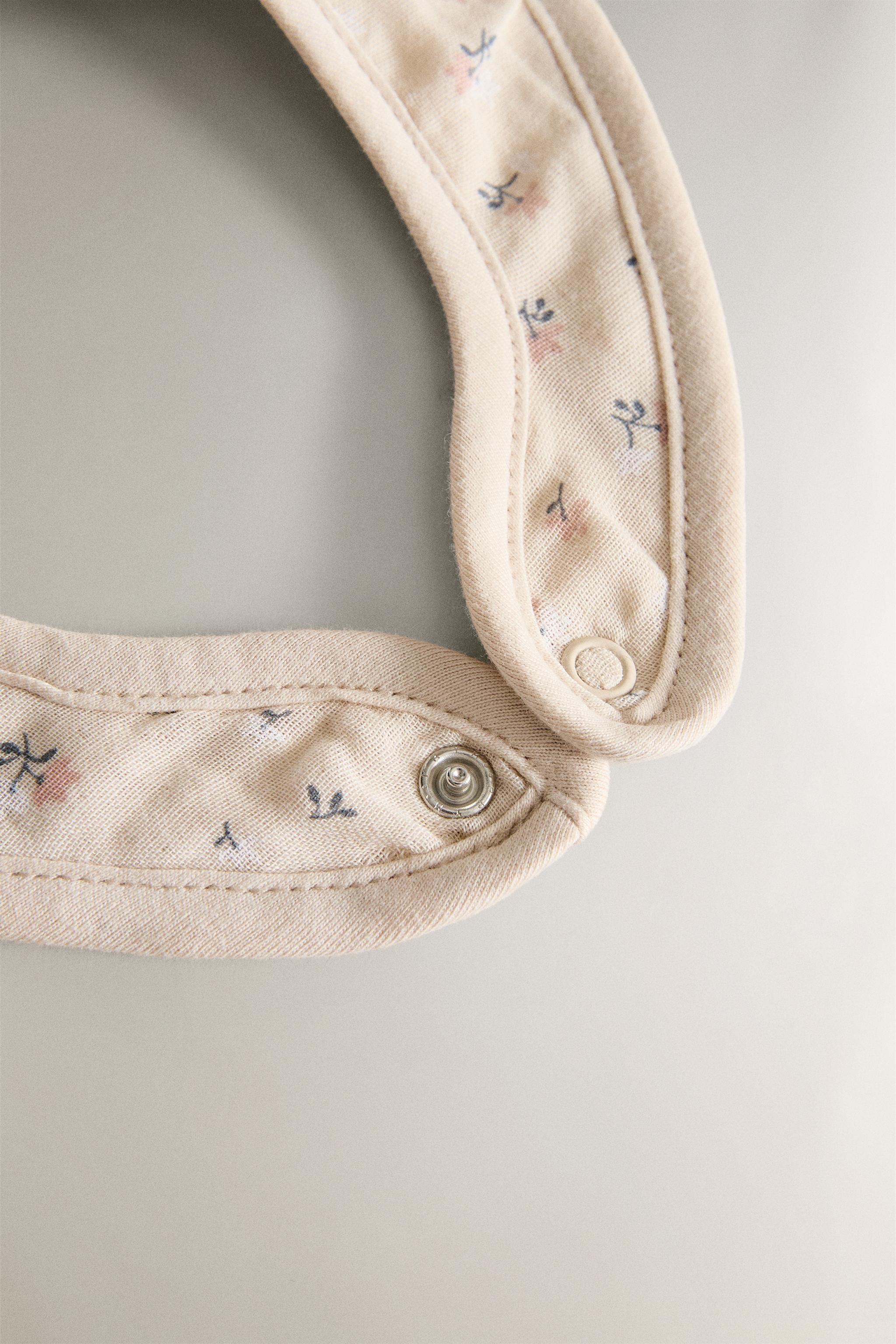 CHILDREN'S TULIP MUSLIN BIB