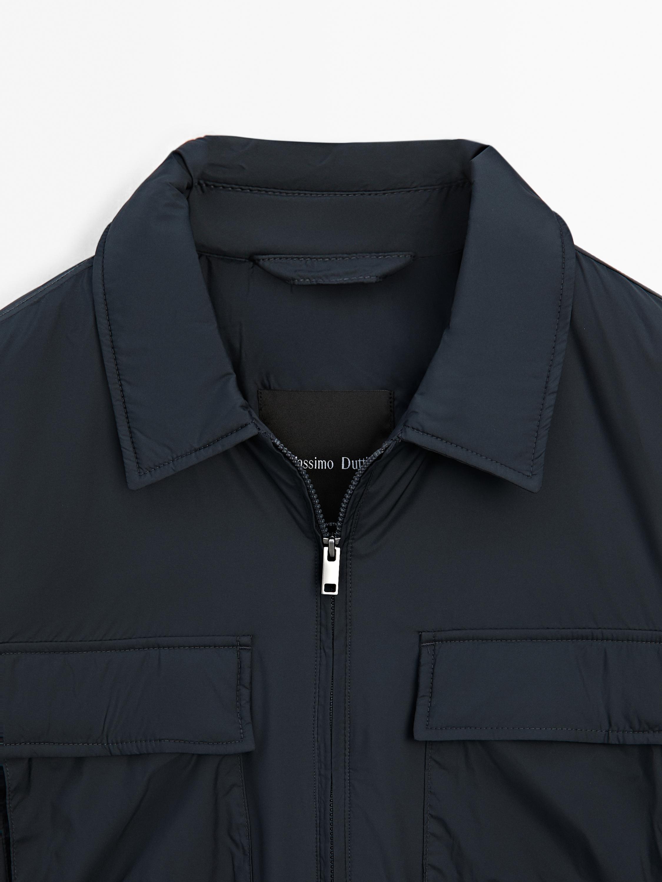 Water-repellent ultra lightweight down blend jacket