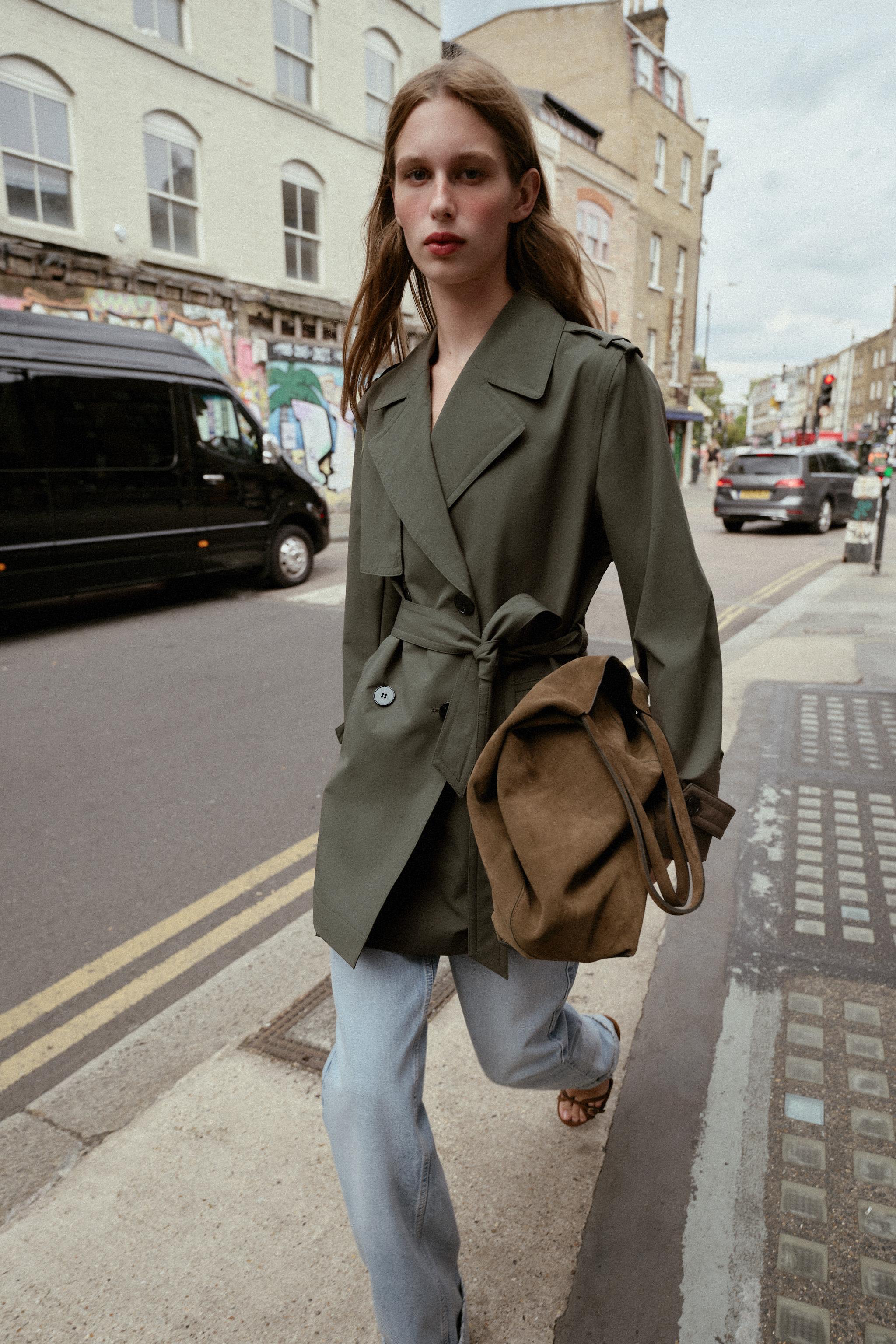 WATER REPELLENT WINDPROOF DOUBLE-BREASTED TRENCH COAT