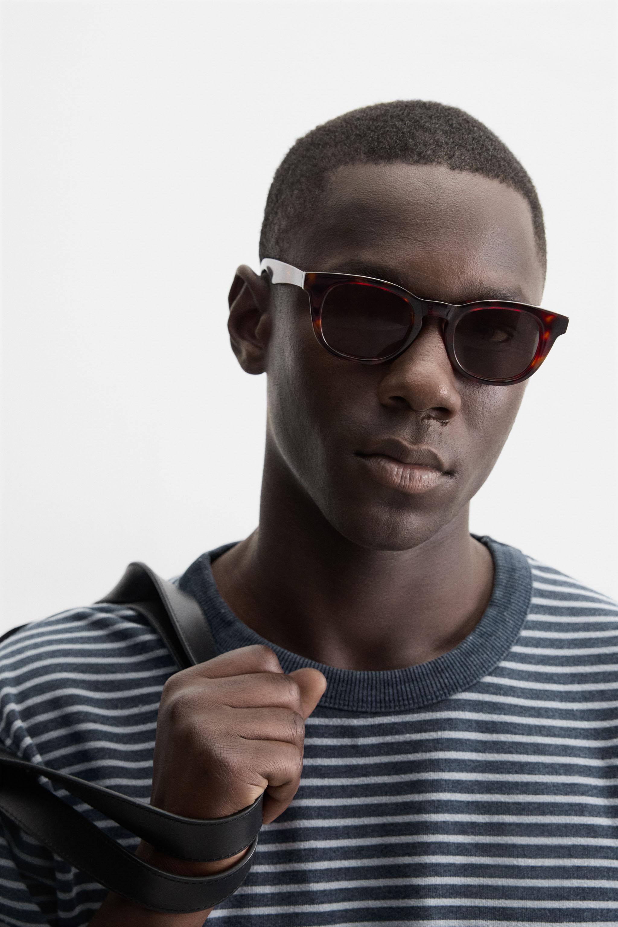 STRIPED JACQUARD SWEATSHIRT