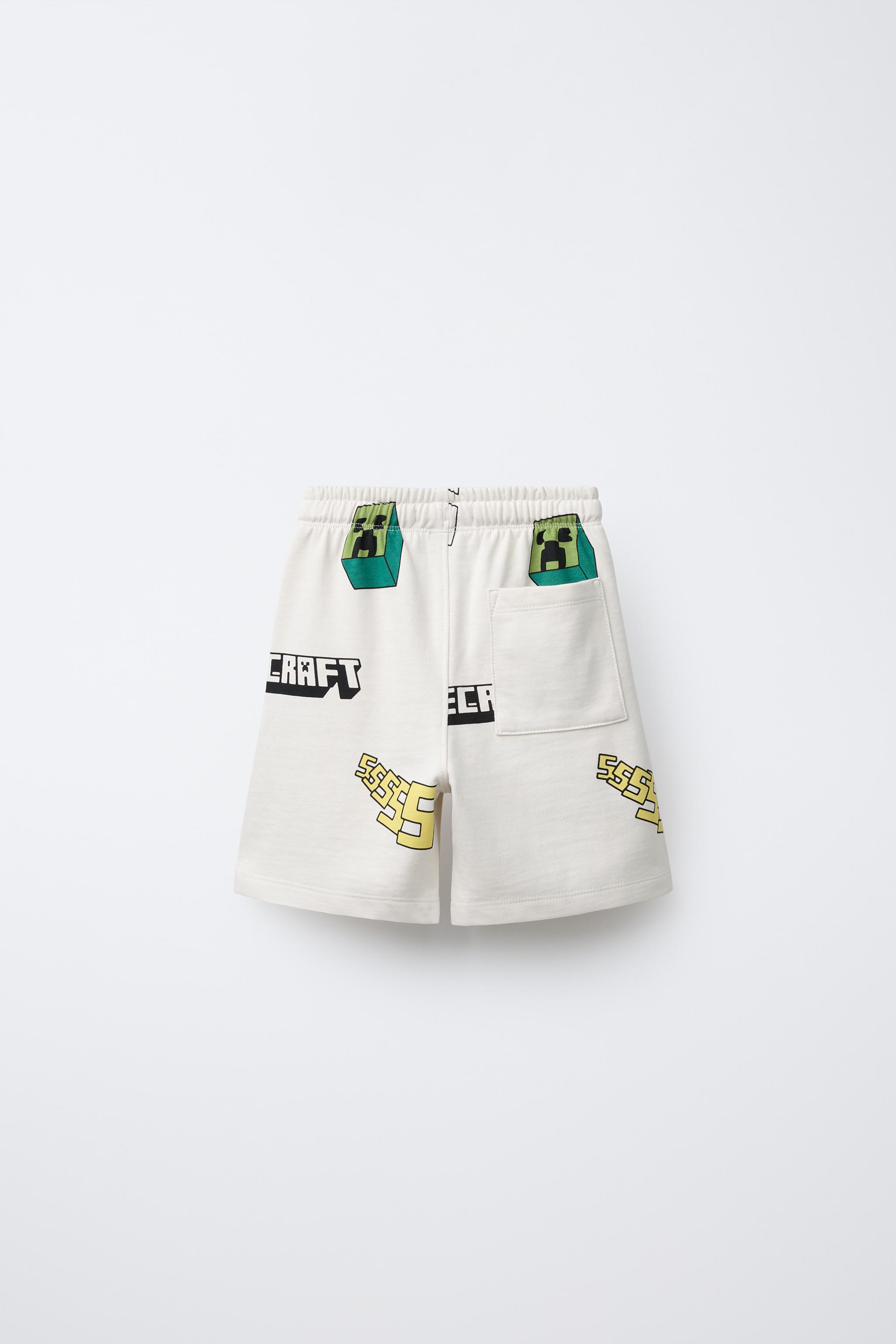 MINECRAFT © MOJANG AB. ™ PLUSH SHORTS