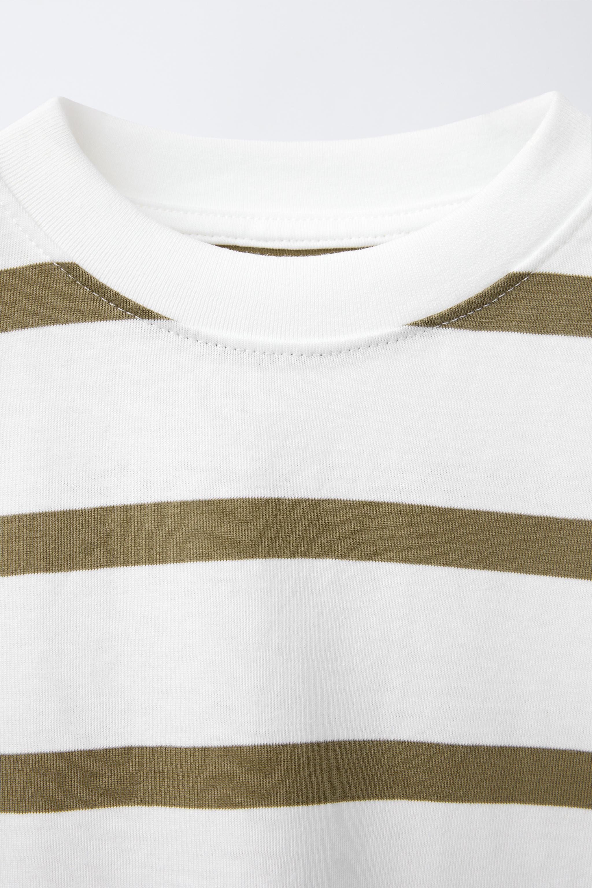 STRIPED T-SHIRT