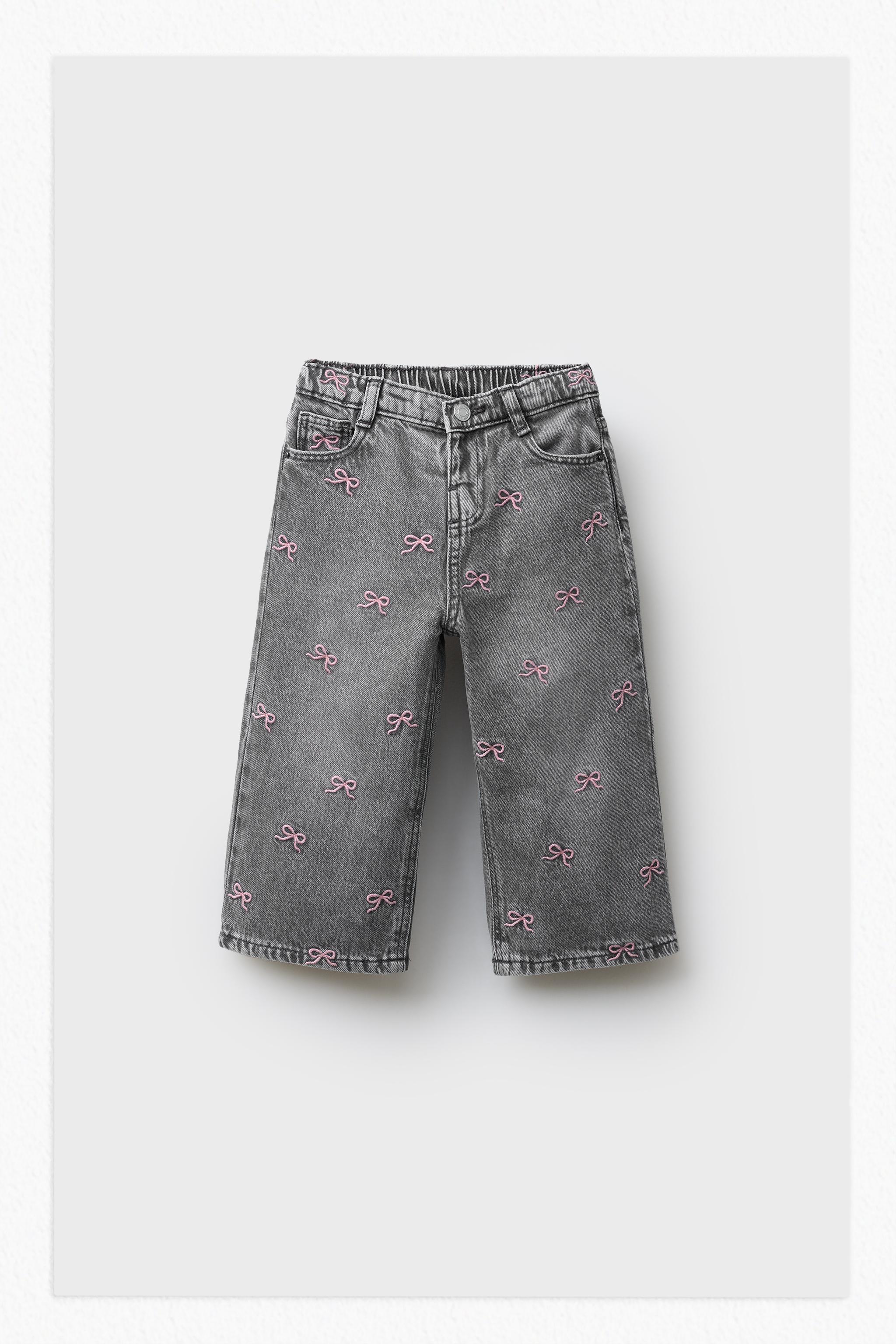 EMBROIDERED BOW CULOTTE JEANS